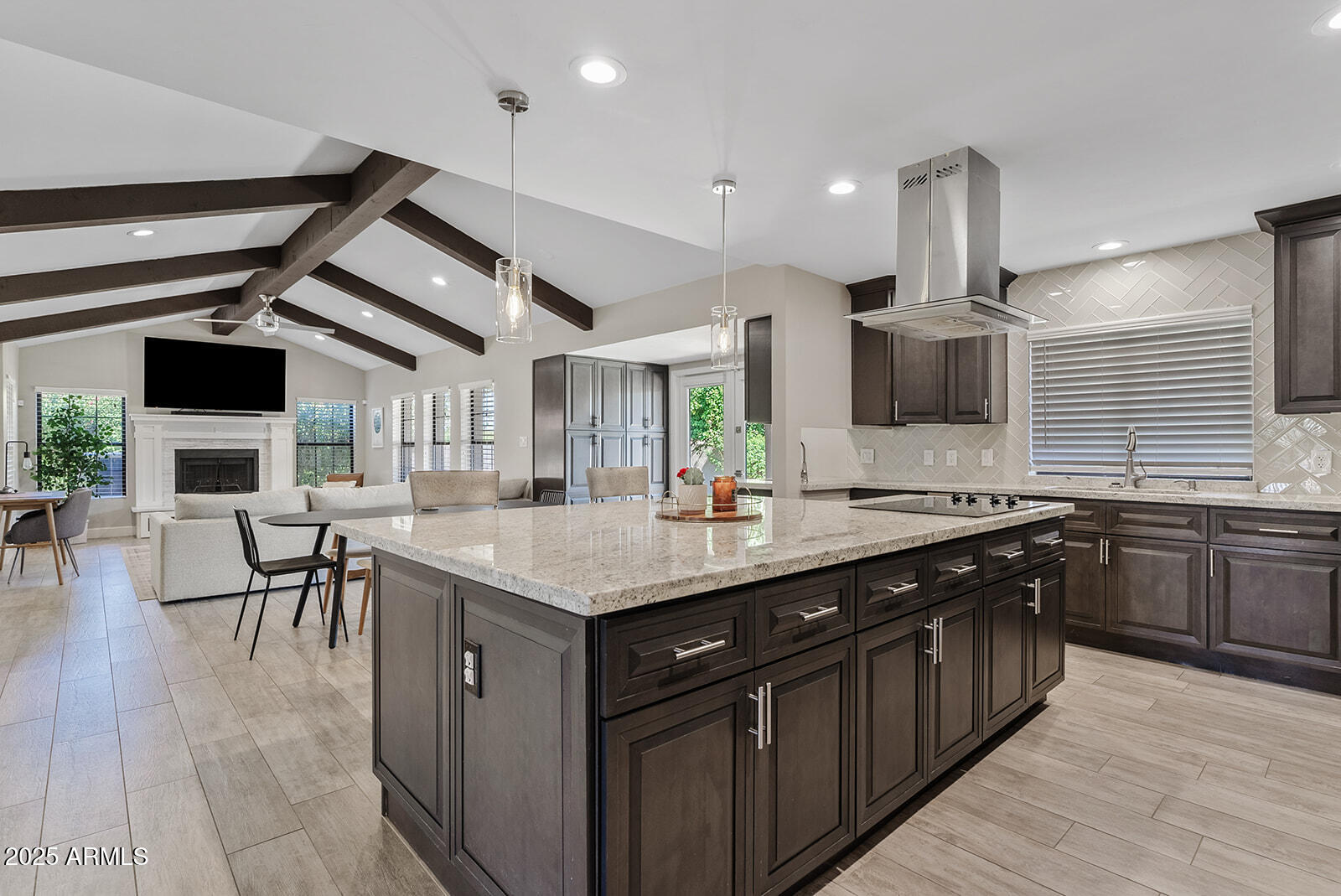 8361 E SAN RAFAEL Drive