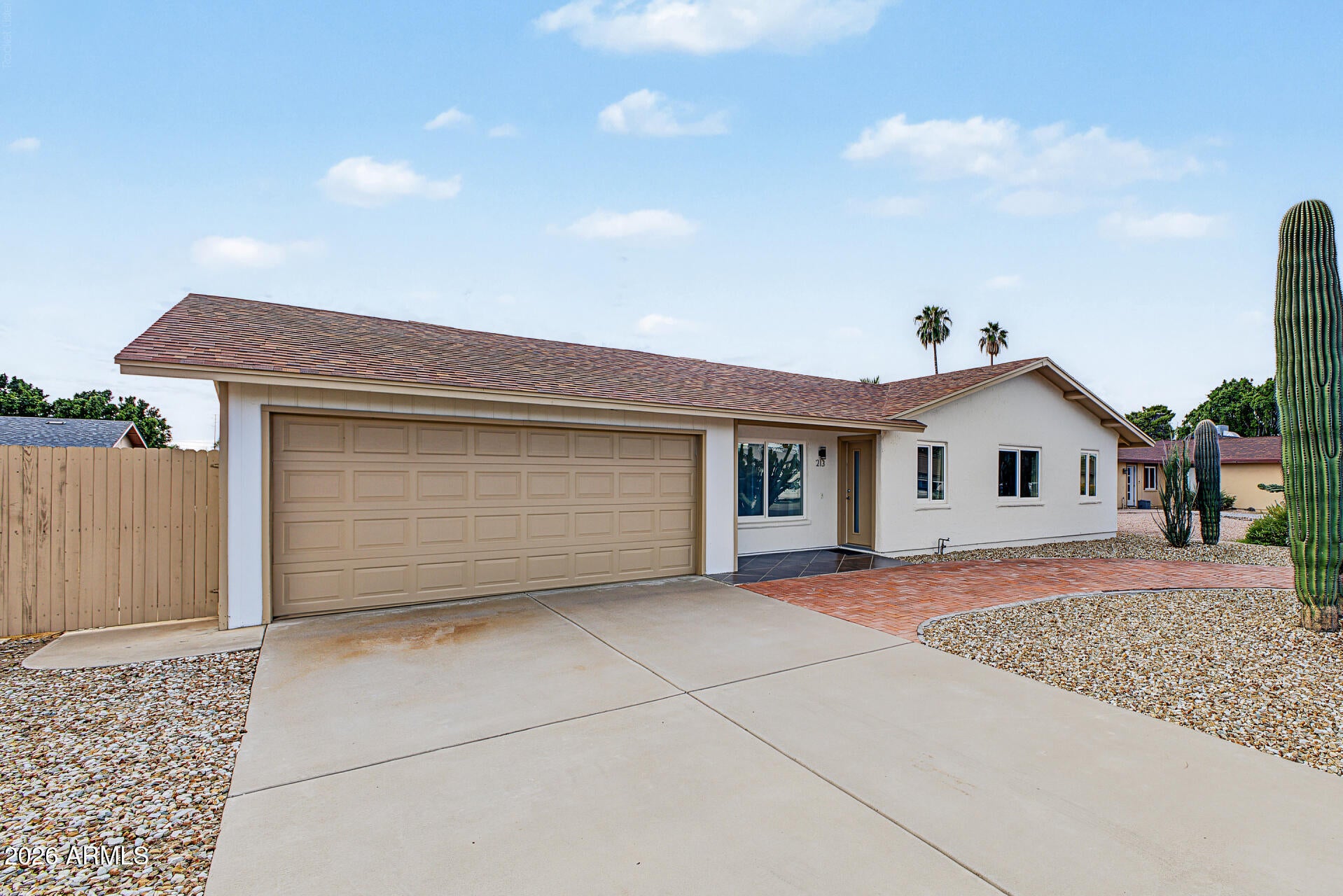 213 E STRAHAN Drive