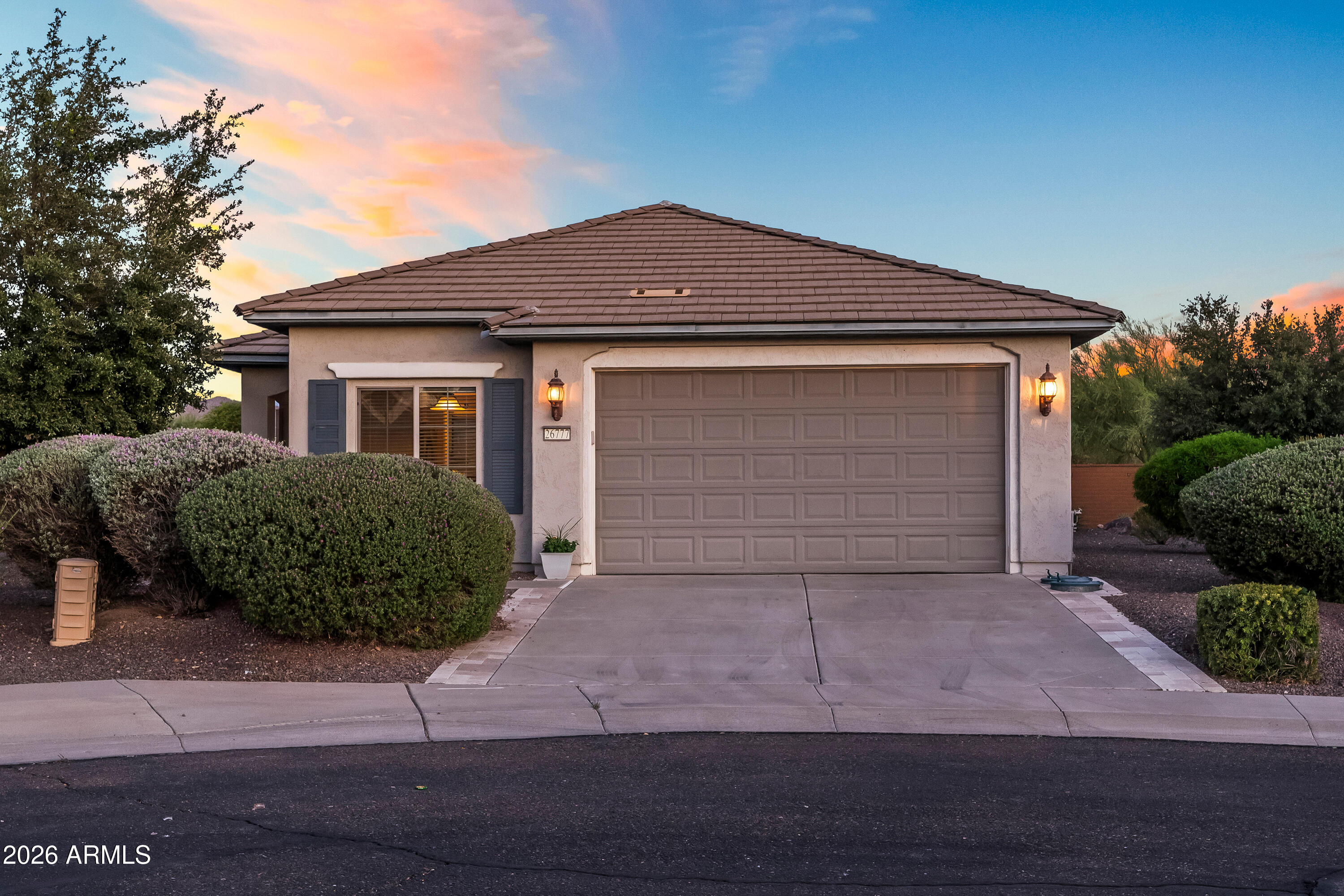 26777 W PONTIAC Drive
