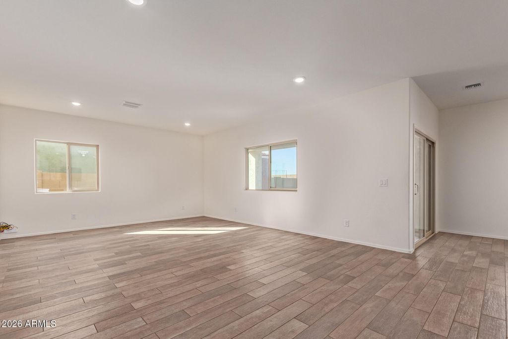 Photo of 7264 N 128th Avenue, Glendale, AZ 85307 (MLS # 7016901)