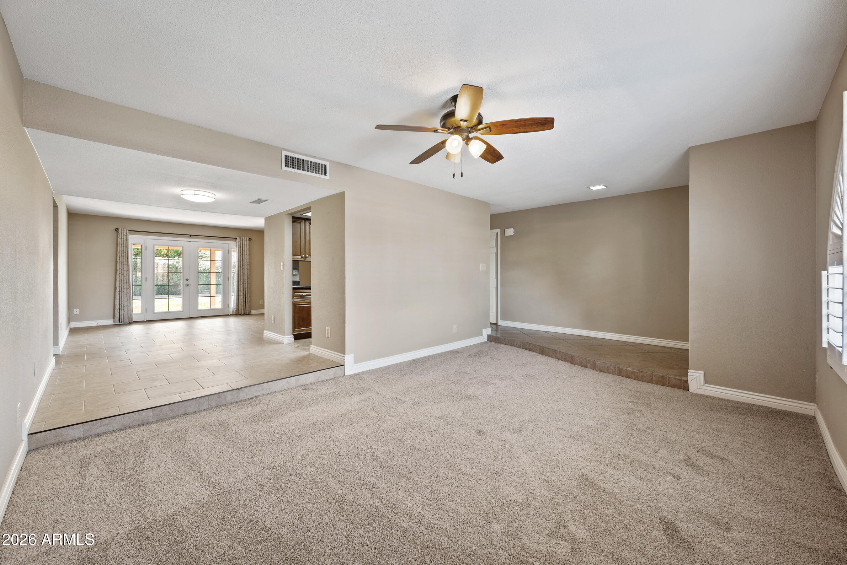 3735 W AIRE LIBRE Avenue N