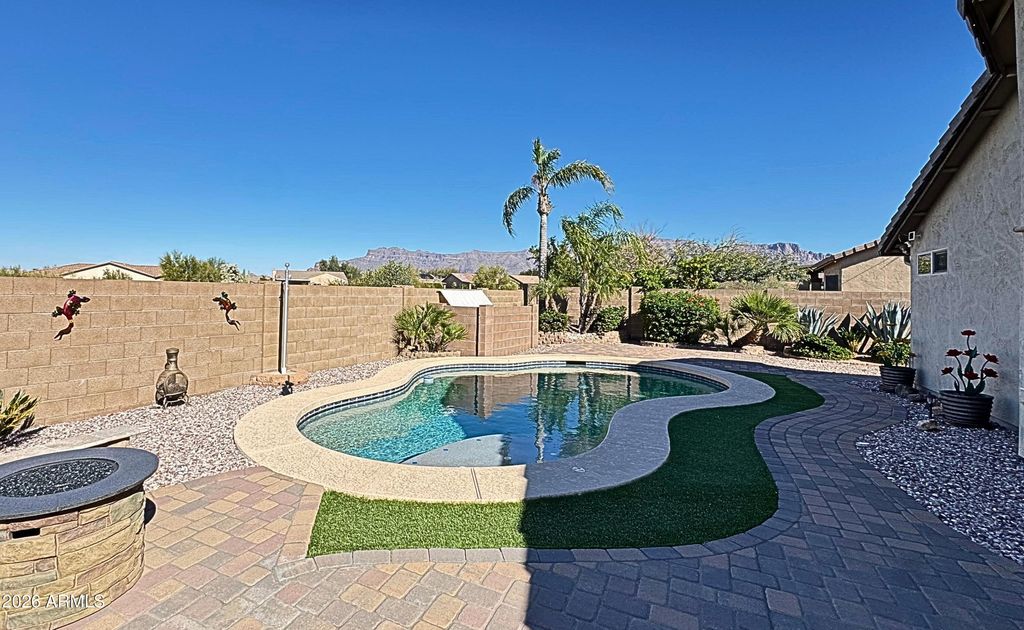 Photo of 10442 E Dutchmans Trail, Gold Canyon, AZ 85118 (MLS # 6985583)