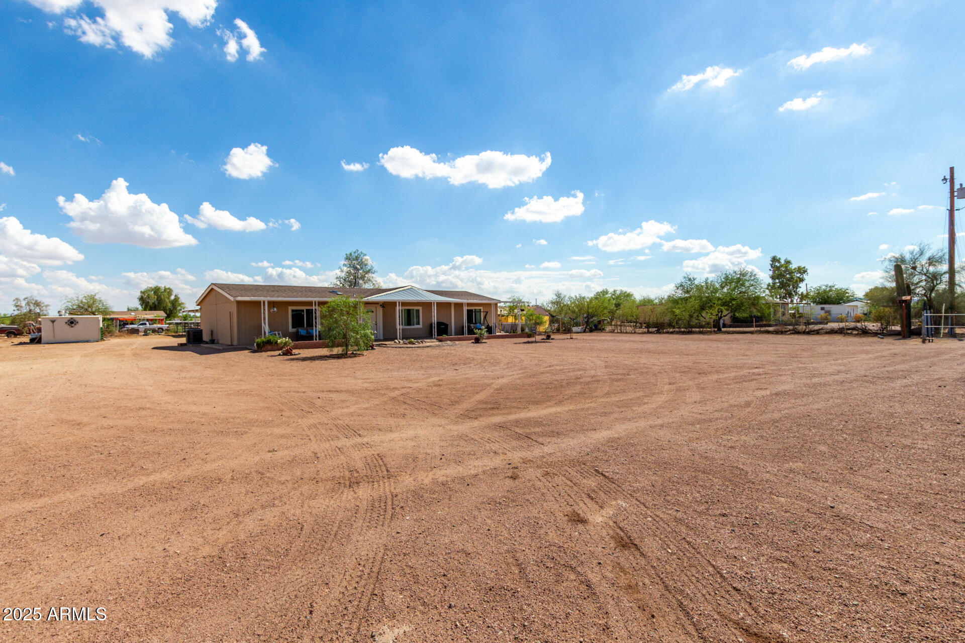 5075 E SANTA CLARA Drive