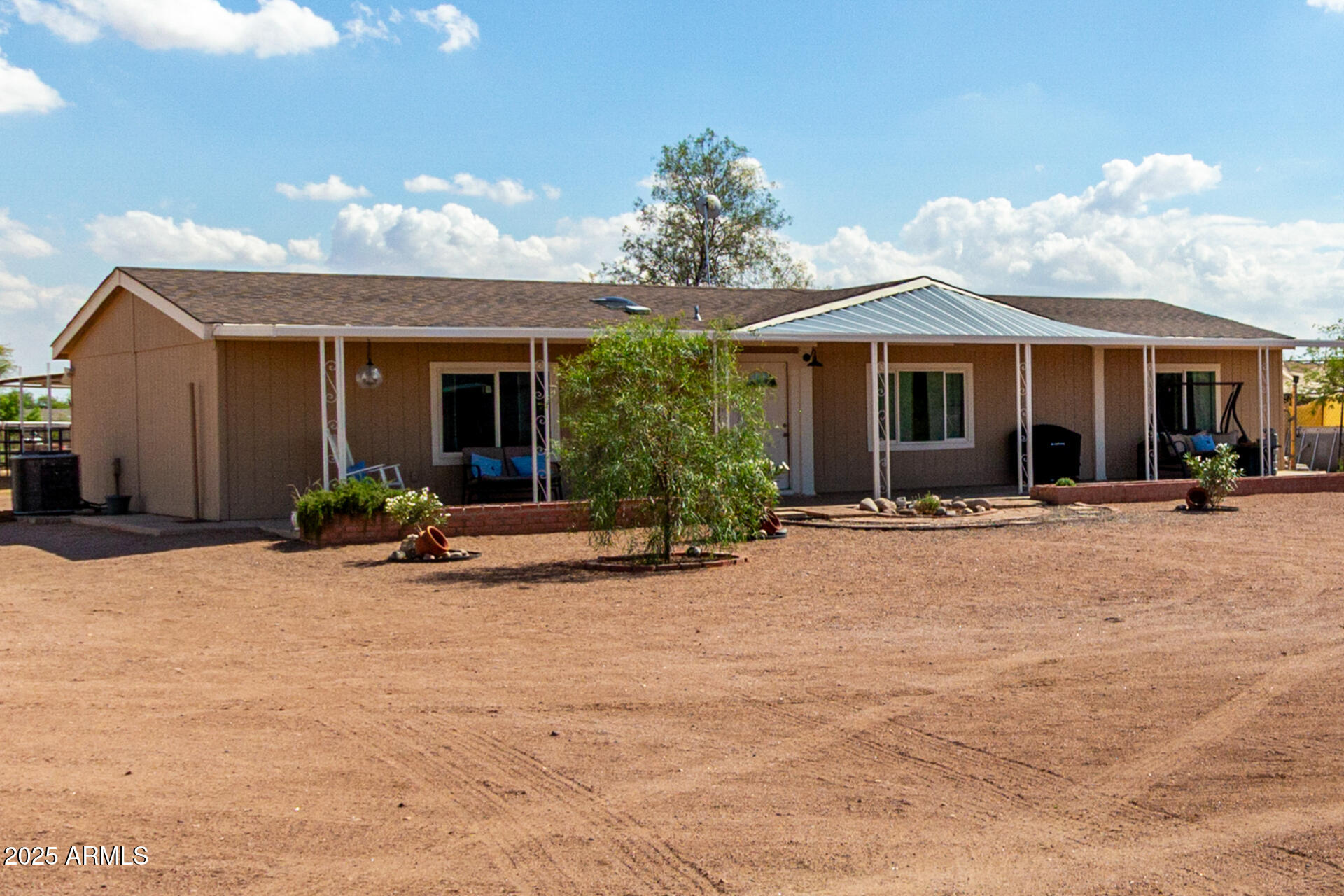 5075 E SANTA CLARA Drive