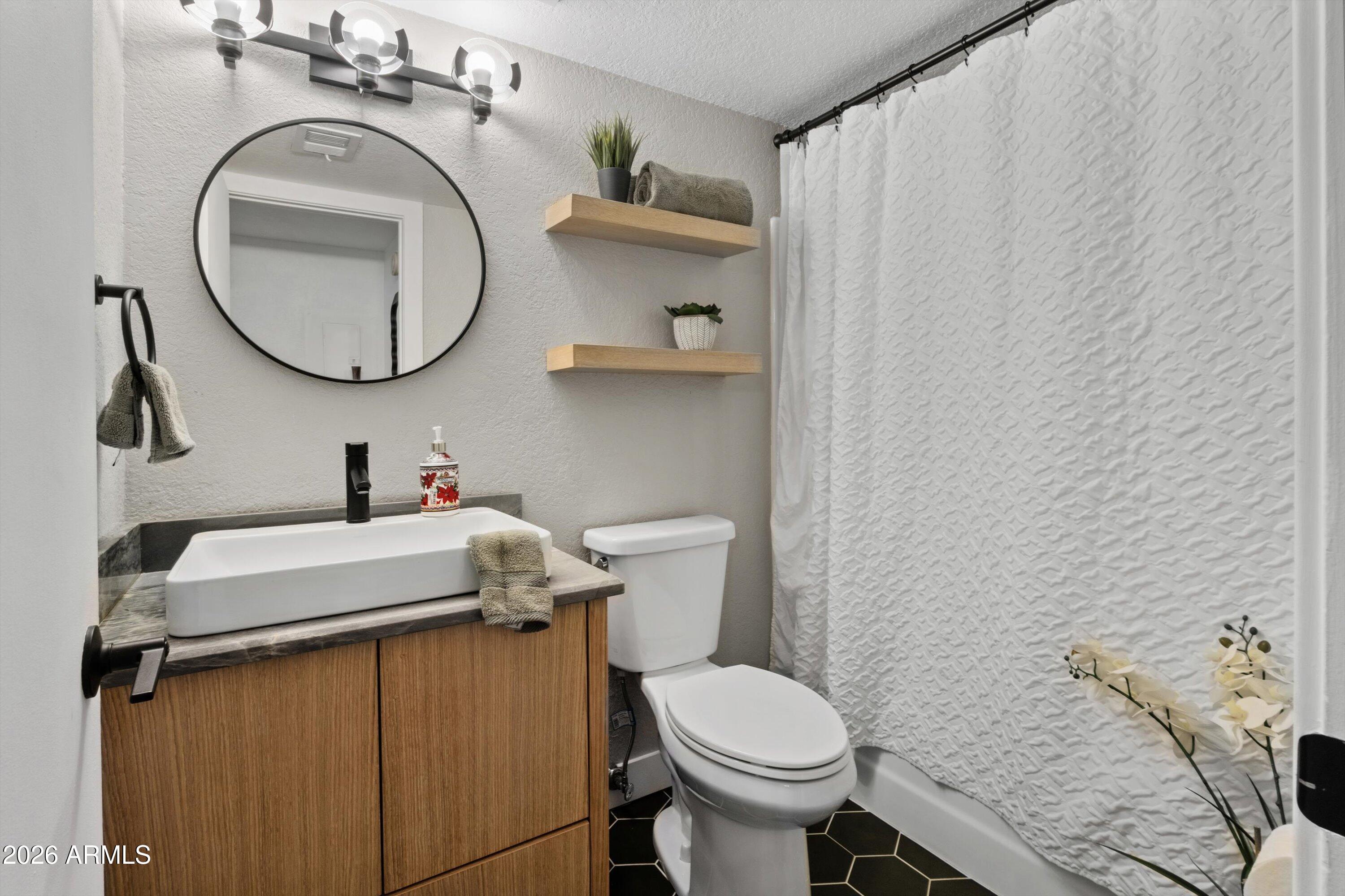 8625 E BELLEVIEW Place 1046