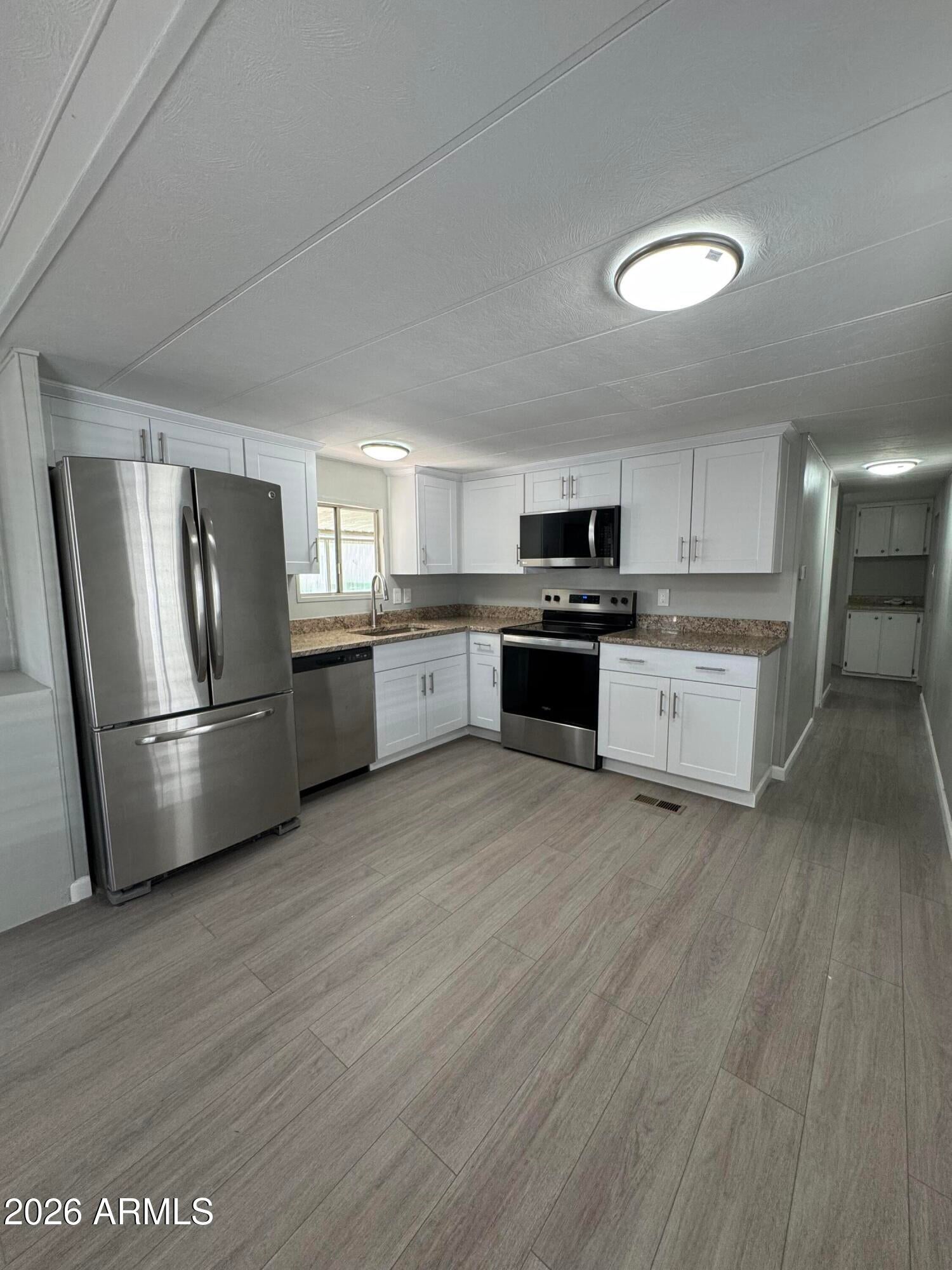 300 S VAL VISTA Drive 51