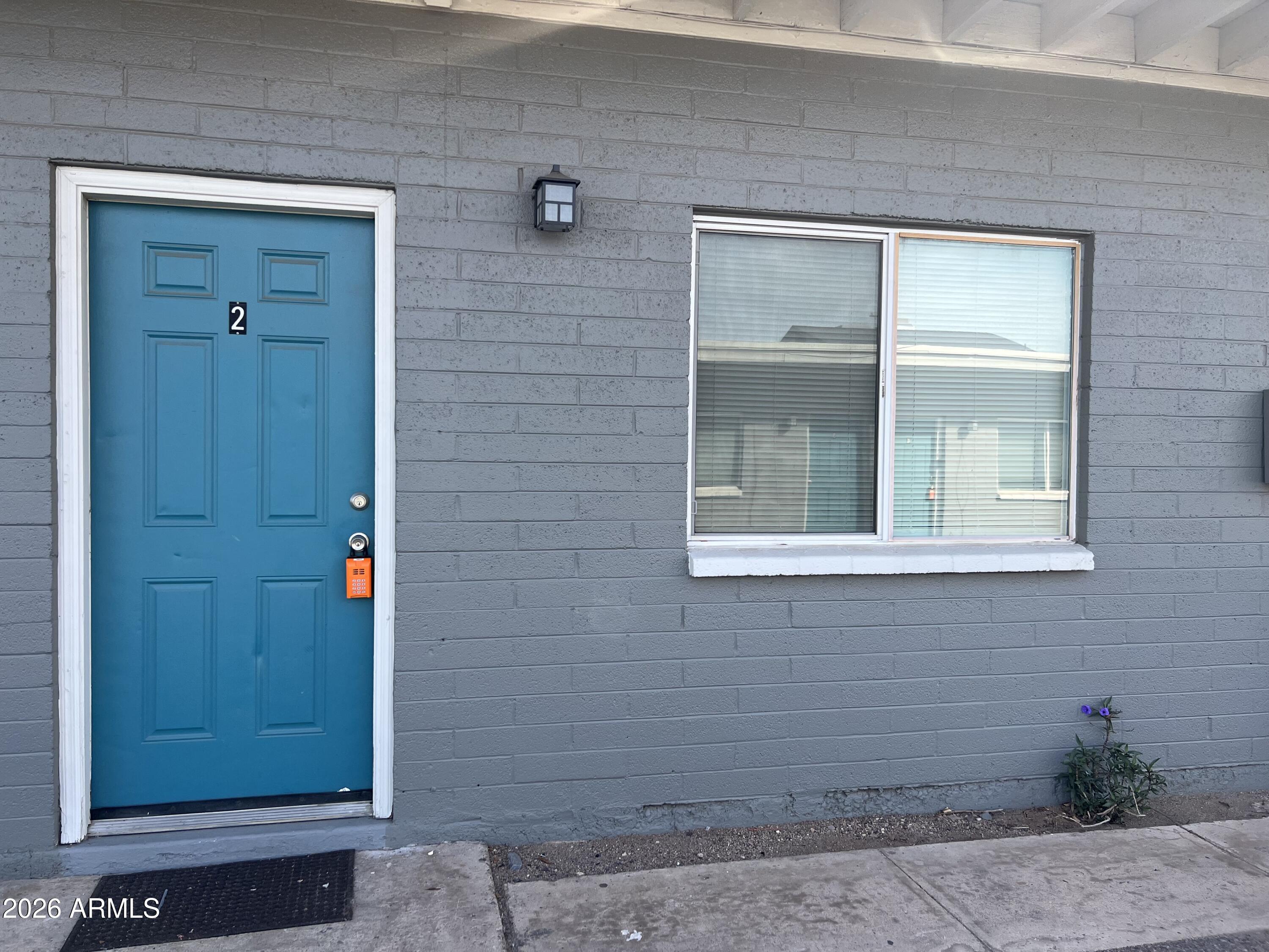 1229 W PIERCE Street 2