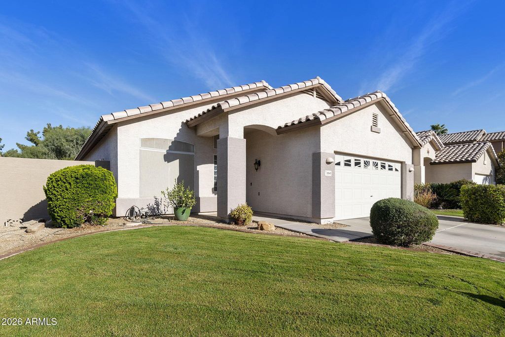 Photo of 2240 W Rockrose Place, Chandler, AZ 85248 (MLS # 6992311)