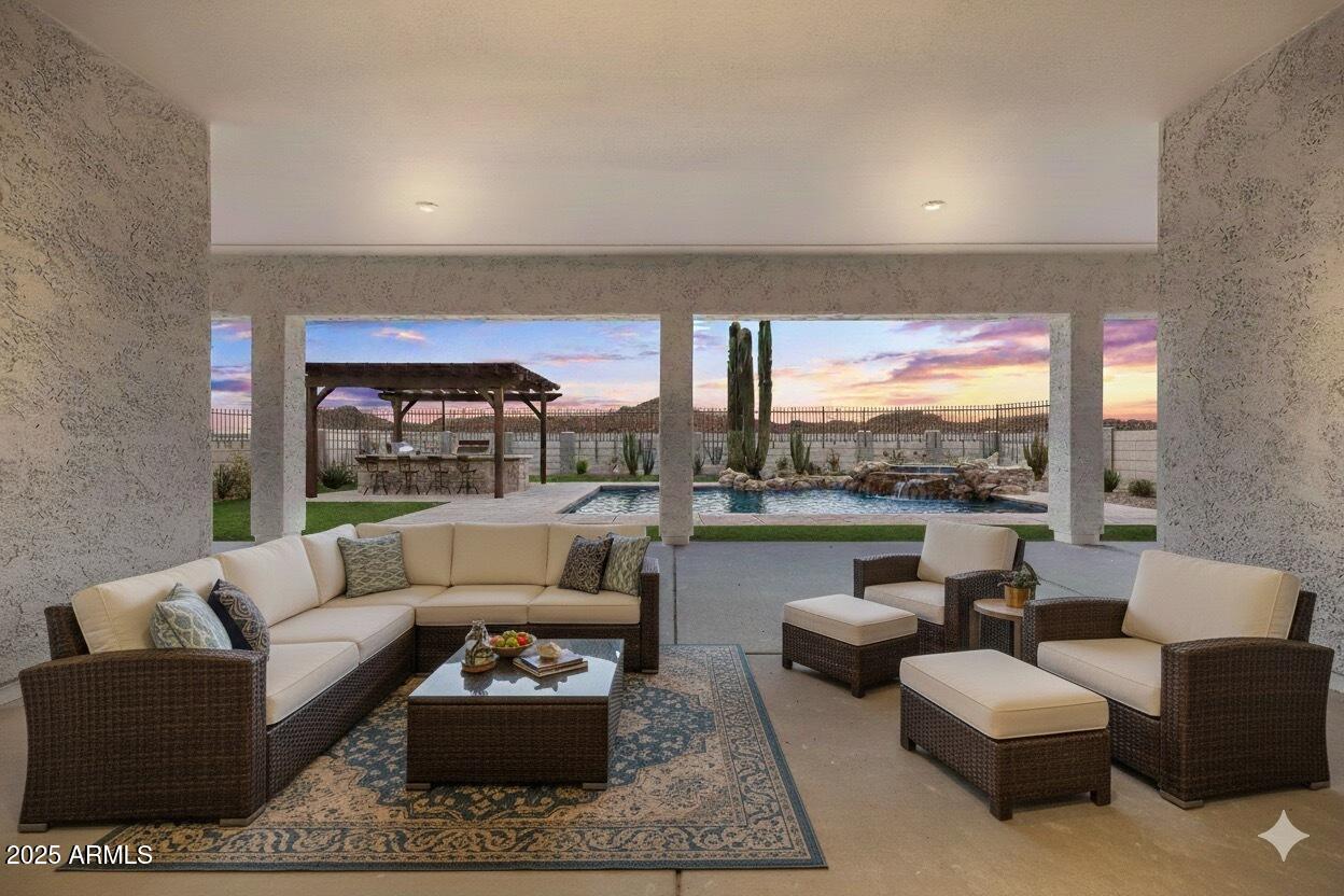 9143 W LIMESTONE MOUNTAIN Drive