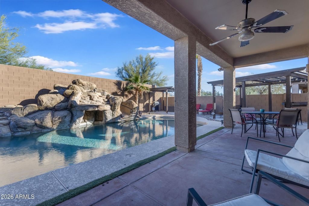 Photo of 13433 S 175th Avenue, Goodyear, AZ 85338 (MLS # 6994377)