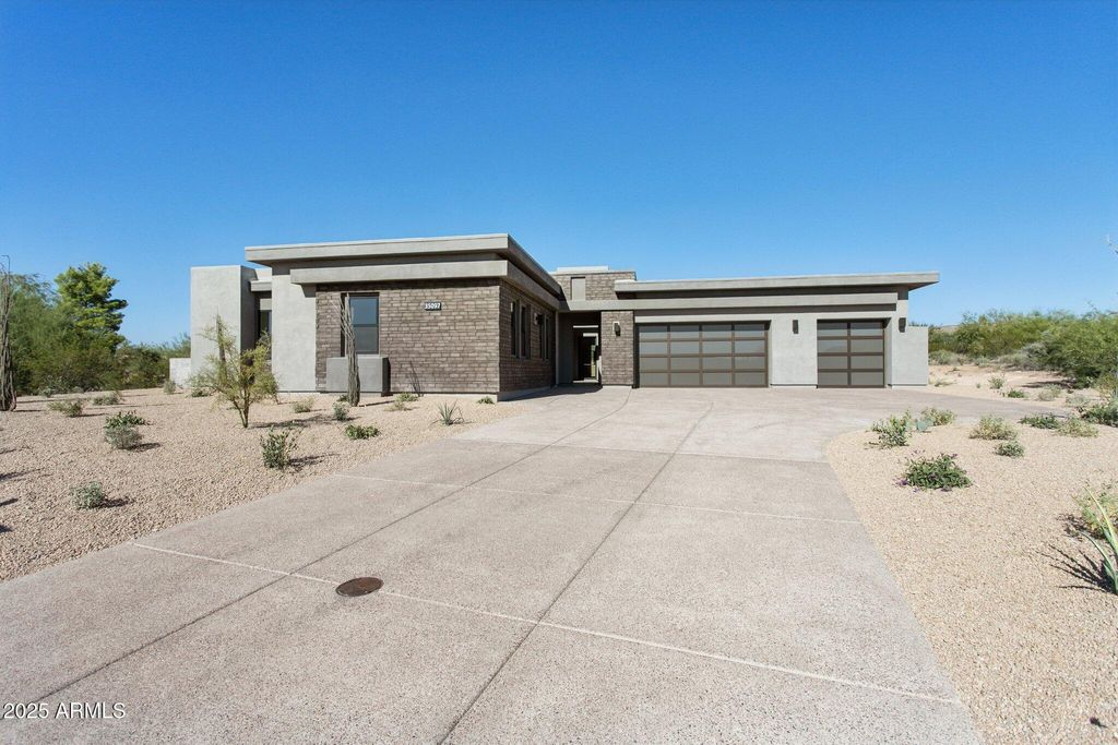 Photo of 35097 N 83rd Place, Scottsdale, AZ 85266 (MLS # 6930043)
