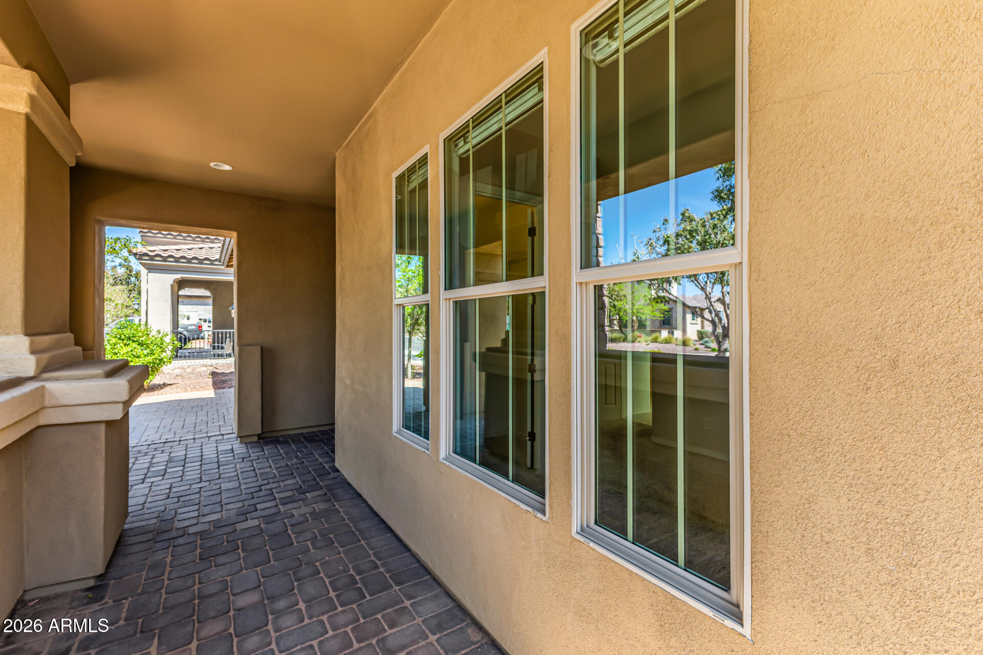 2245 N SPRINGFIELD Street