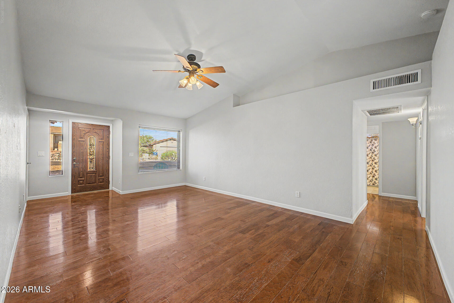 15210 N PEACHTREE Lane