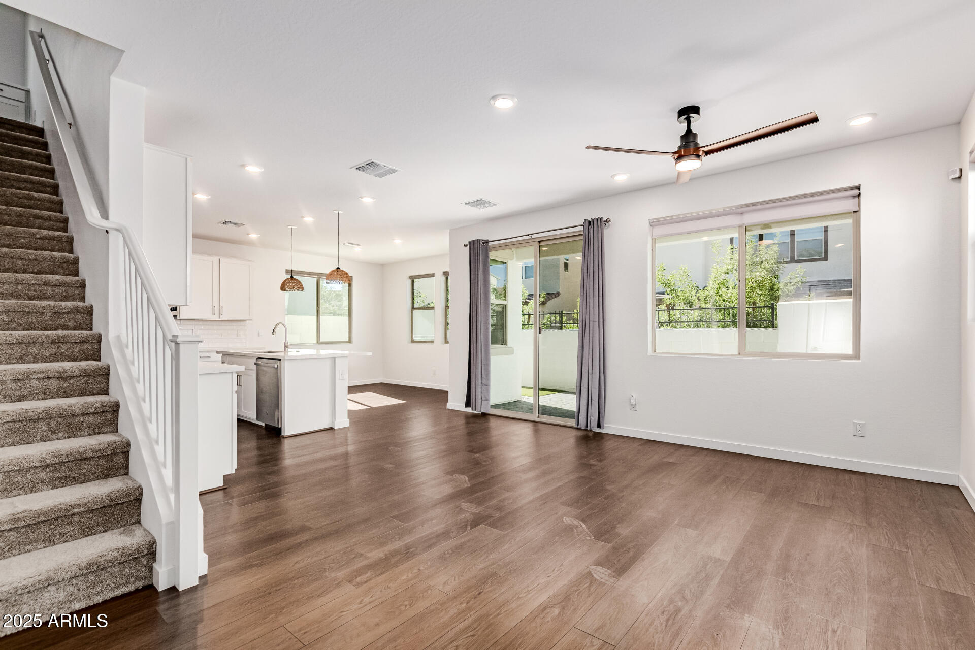 9901 E TAMERY Avenue