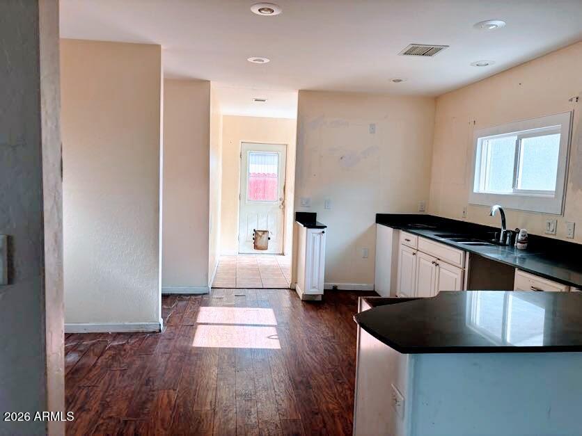 415 W FLORIDA Street