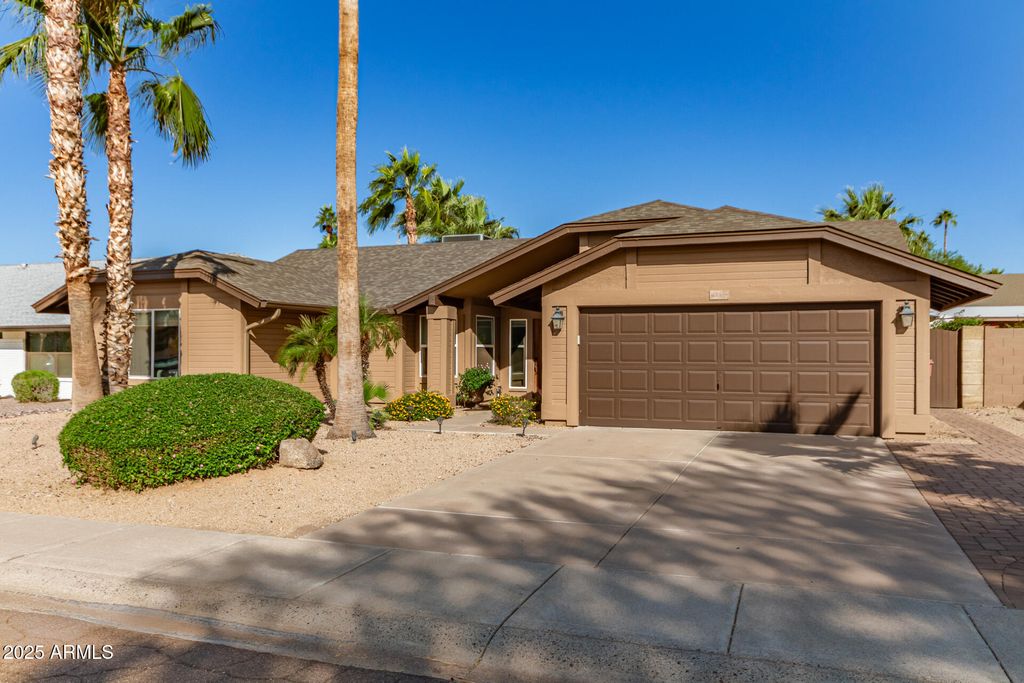 Photo of 10868 E Becker Lane, Scottsdale, AZ 85259 (MLS # 6945813)
