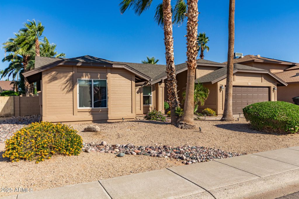 Photo of 10868 E Becker Lane, Scottsdale, AZ 85259 (MLS # 6945813)