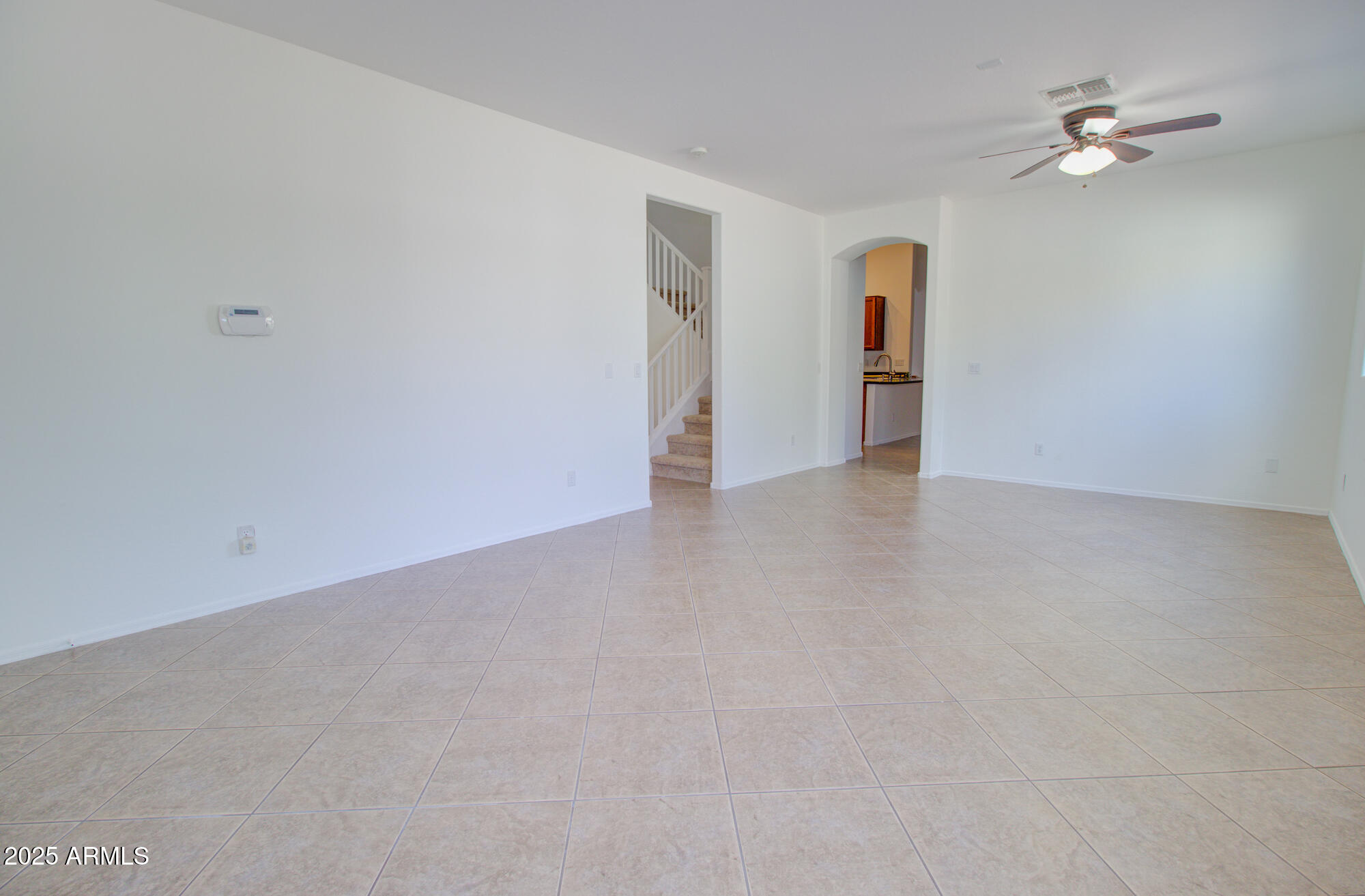 1789 E DESERT BREEZE Place