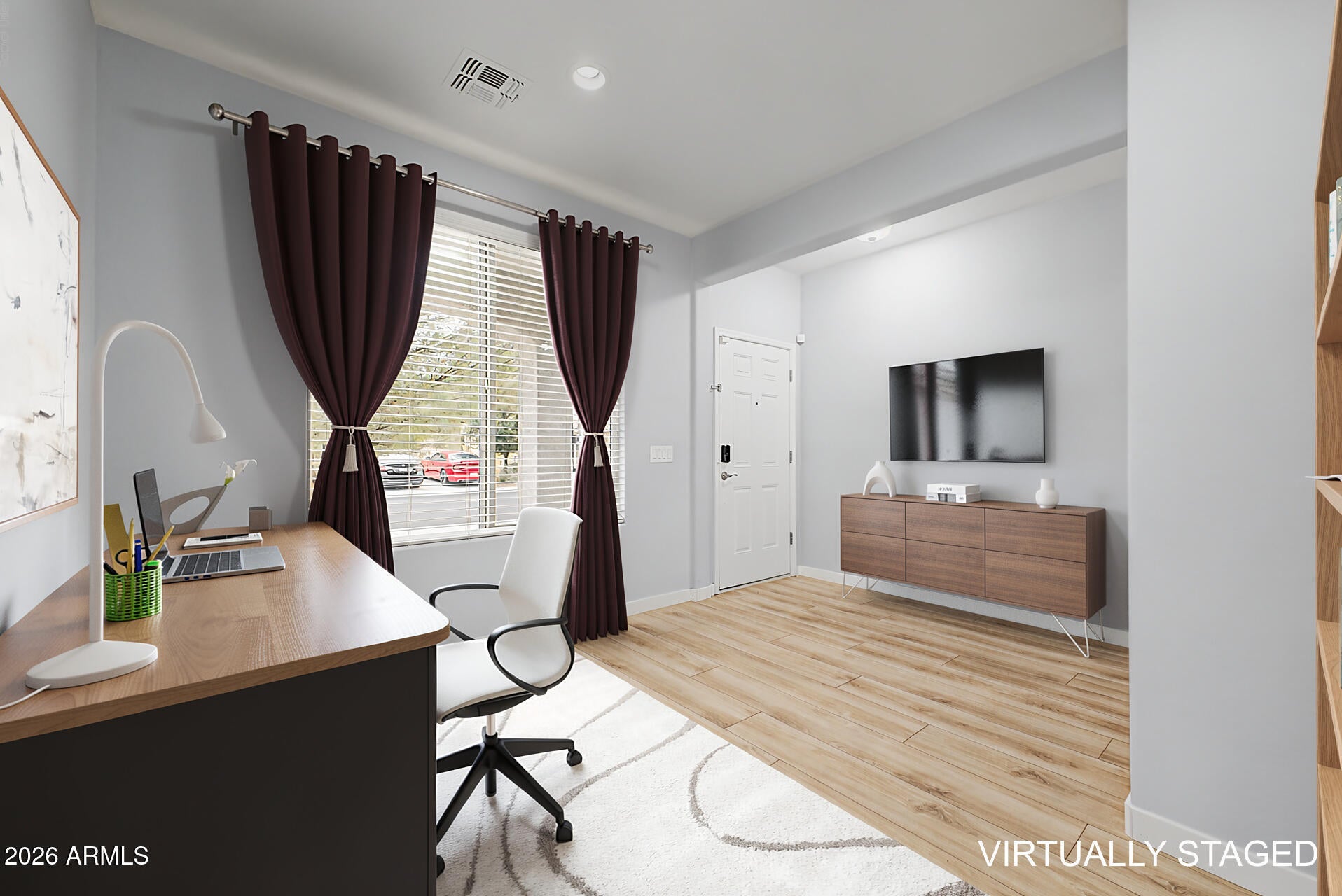 2318 W ALICIA Drive