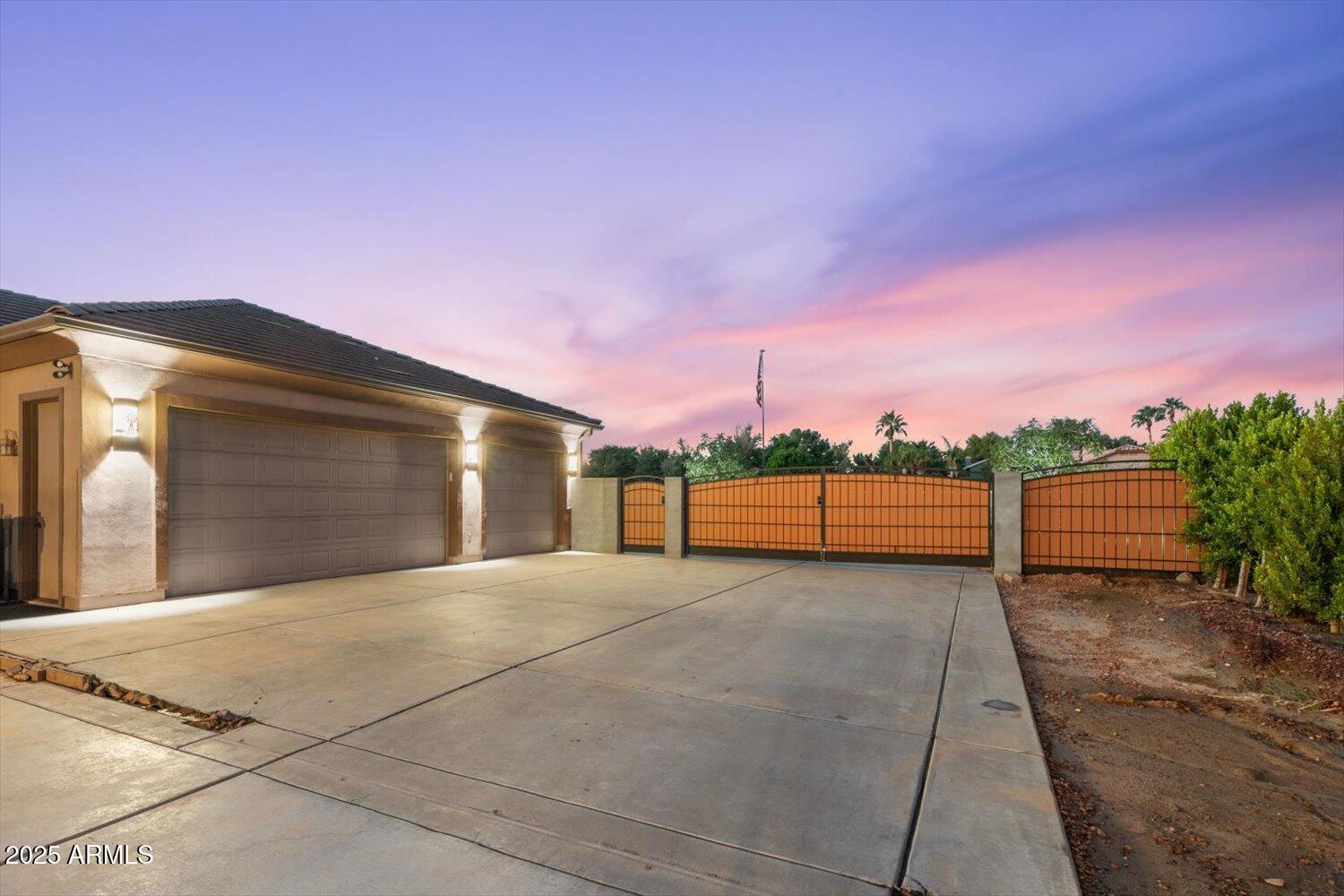 Homes for Sale in Queen Creek Arizona 3 18515 W BETHANY HOME Road