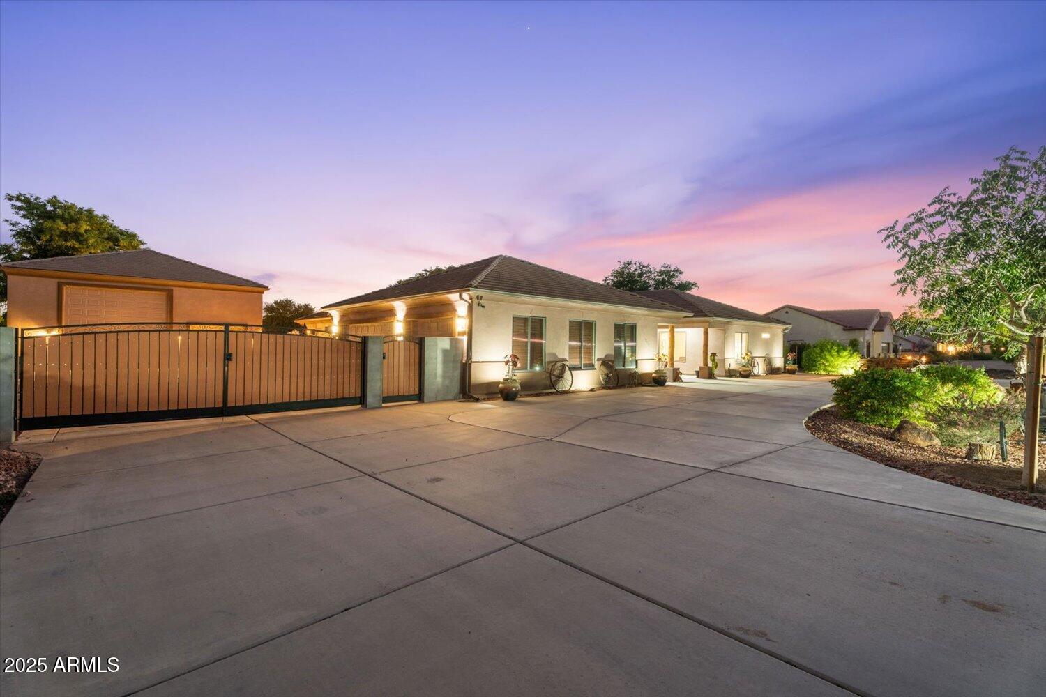 Homes for Sale in Queen Creek Arizona 2 18515 W BETHANY HOME Road