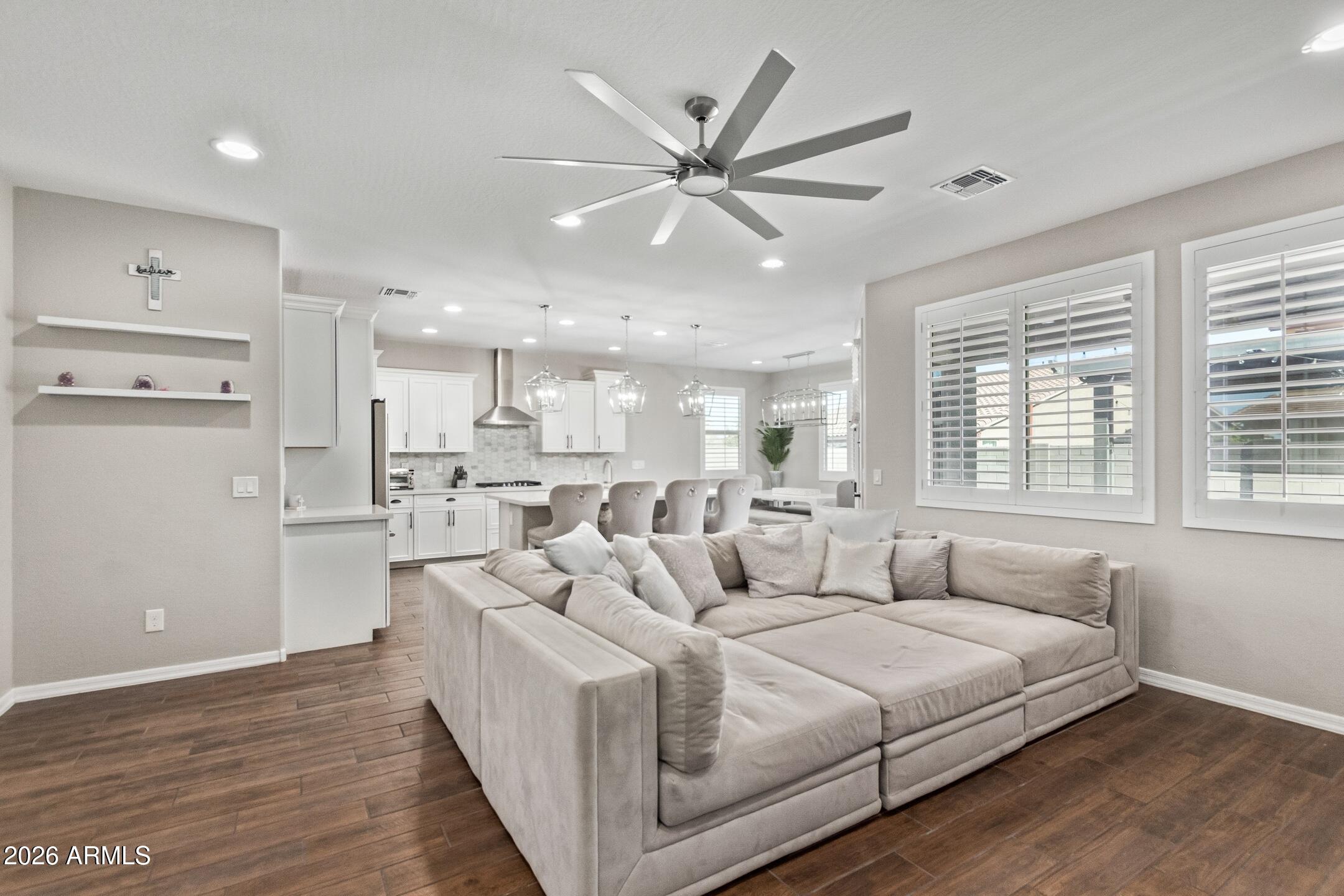 18735 W SAN JUAN Avenue