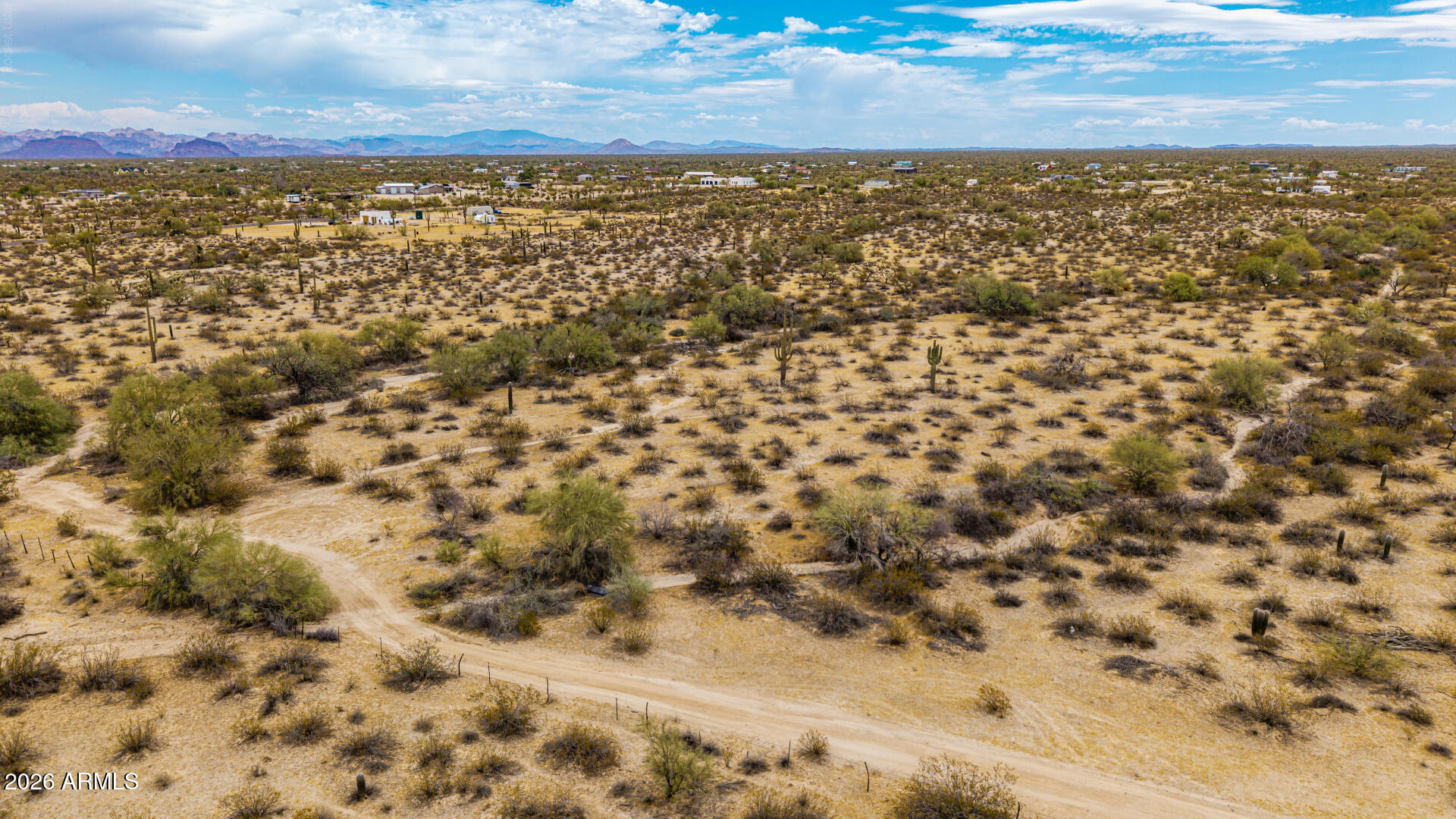 10659 N WILDWOOD Road -