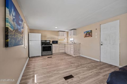 929 N Delaware Drive 21 Apache Junction AZ 85120