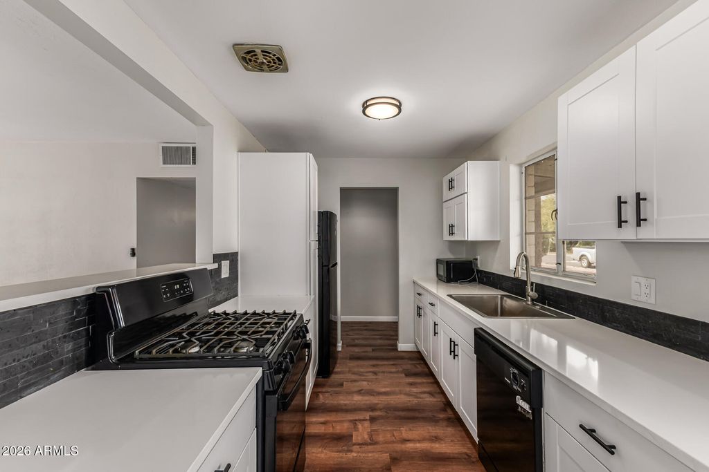 Photo of 611 E Encanto Drive, Tempe, AZ 85281 (MLS # 6985684)