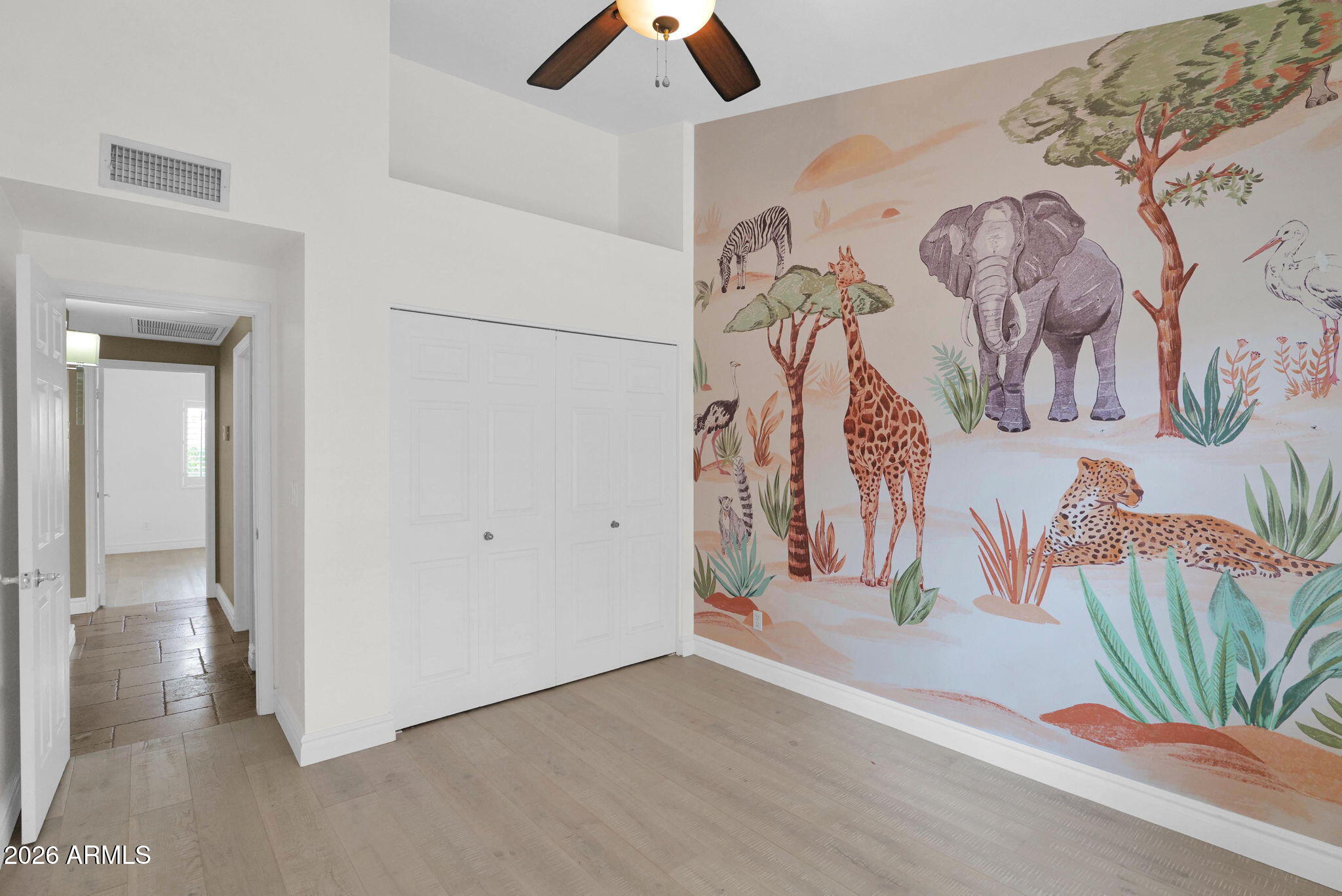 10570 E SAN SALVADOR Drive