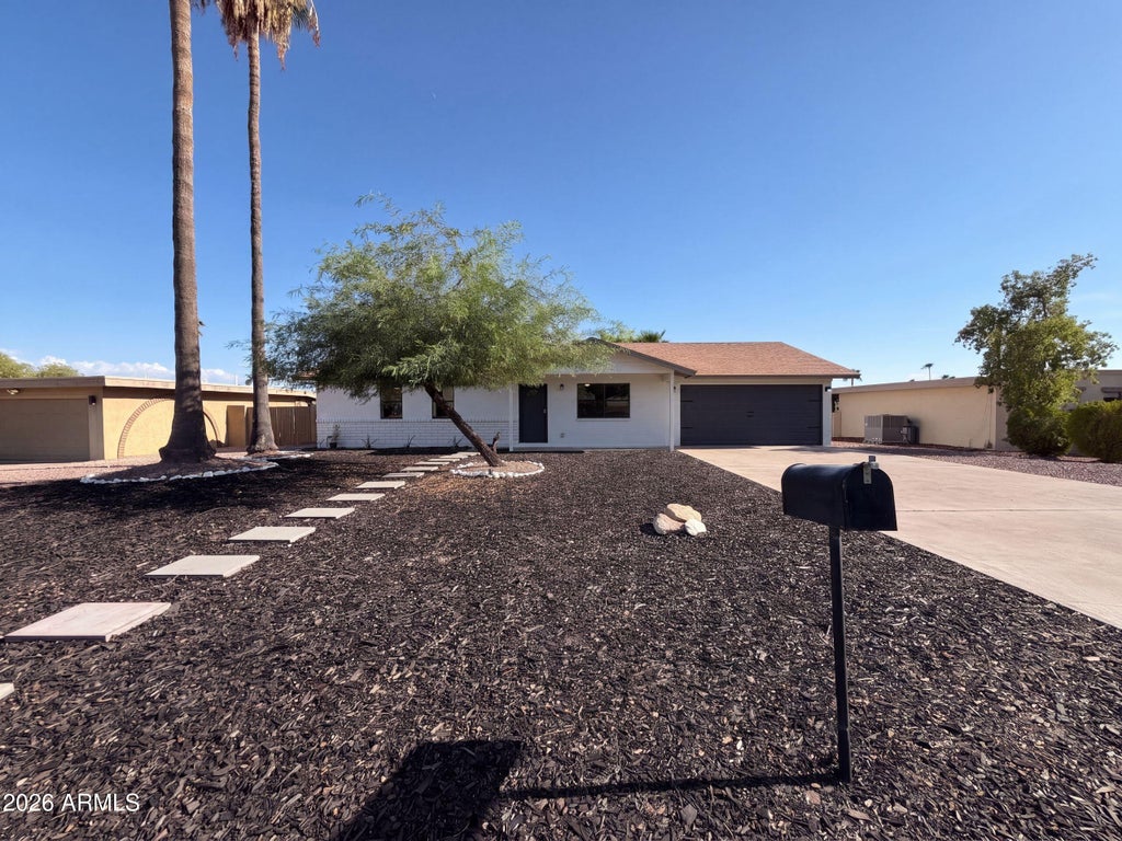Photo of 17123 E Calaveras Avenue, Fountain Hills, AZ 85268 (MLS # 7069250)