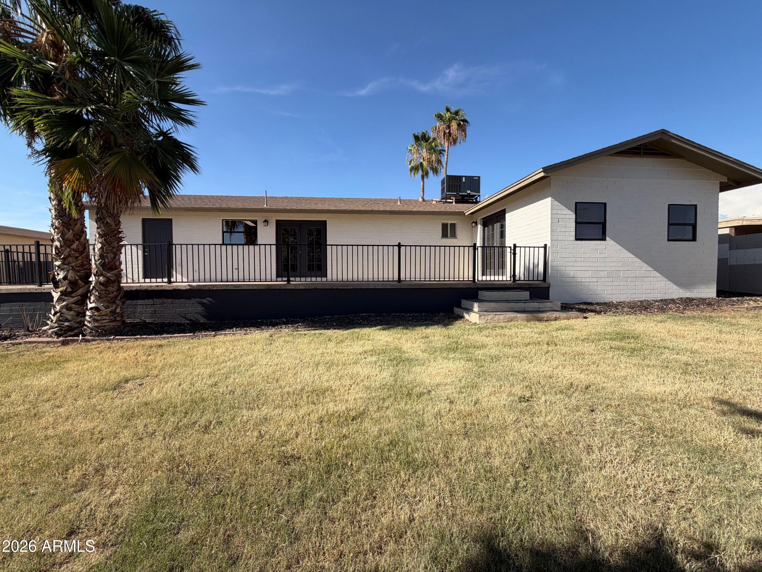 17123 E CALAVERAS Avenue