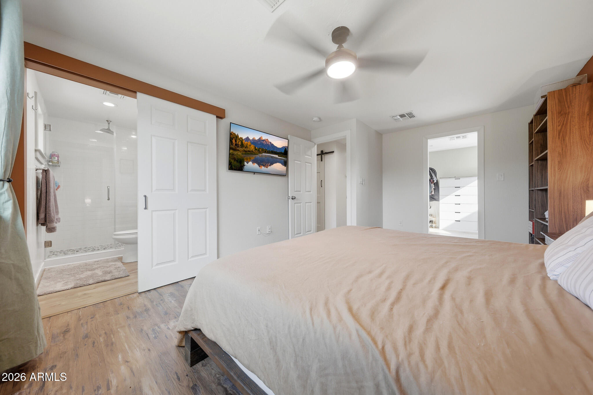 PARADISE VALLEY OASIS NO 2-A EAST - Residential