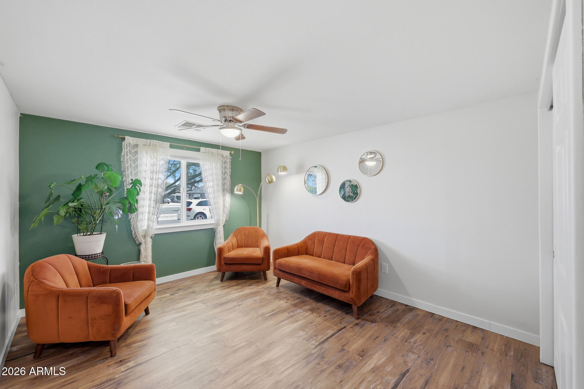 PARADISE VALLEY OASIS NO 2-A EAST - Residential