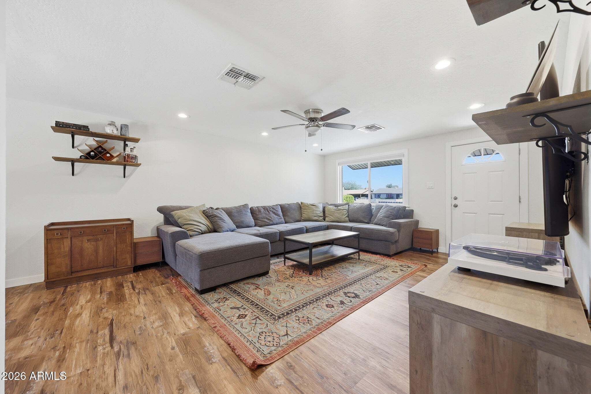 PARADISE VALLEY OASIS NO 2-A EAST - Residential