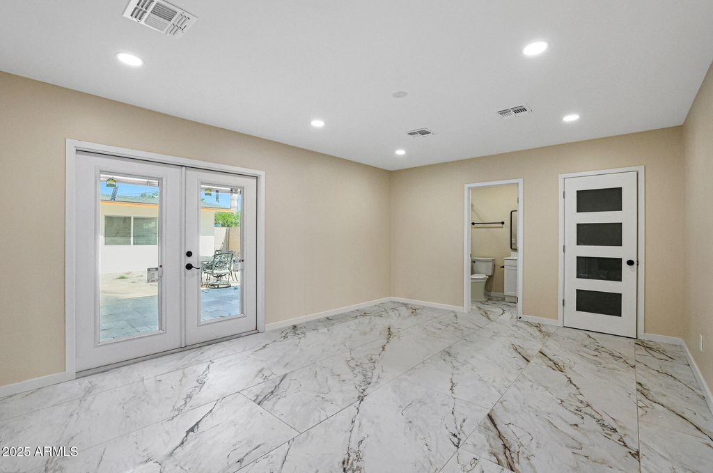 Photo of 725 E Encanto Drive, Tempe, AZ 85281 (MLS # 6851447)