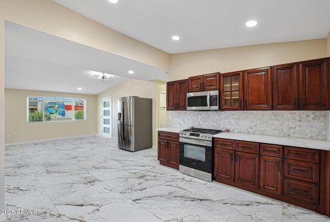 725 E ENCANTO Drive Tempe AZ 85281