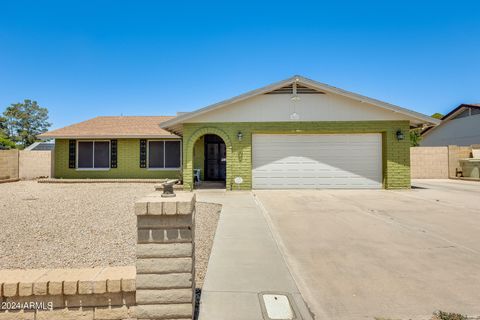 Single Family Residence in Glendale AZ 5022 VOGEL Avenue.jpg