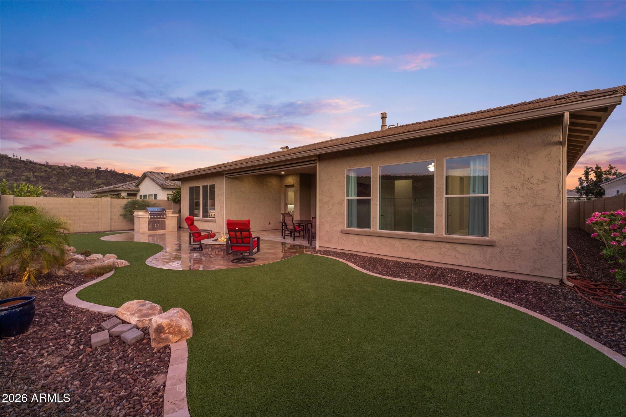 11614 W MONTANSORO Lane