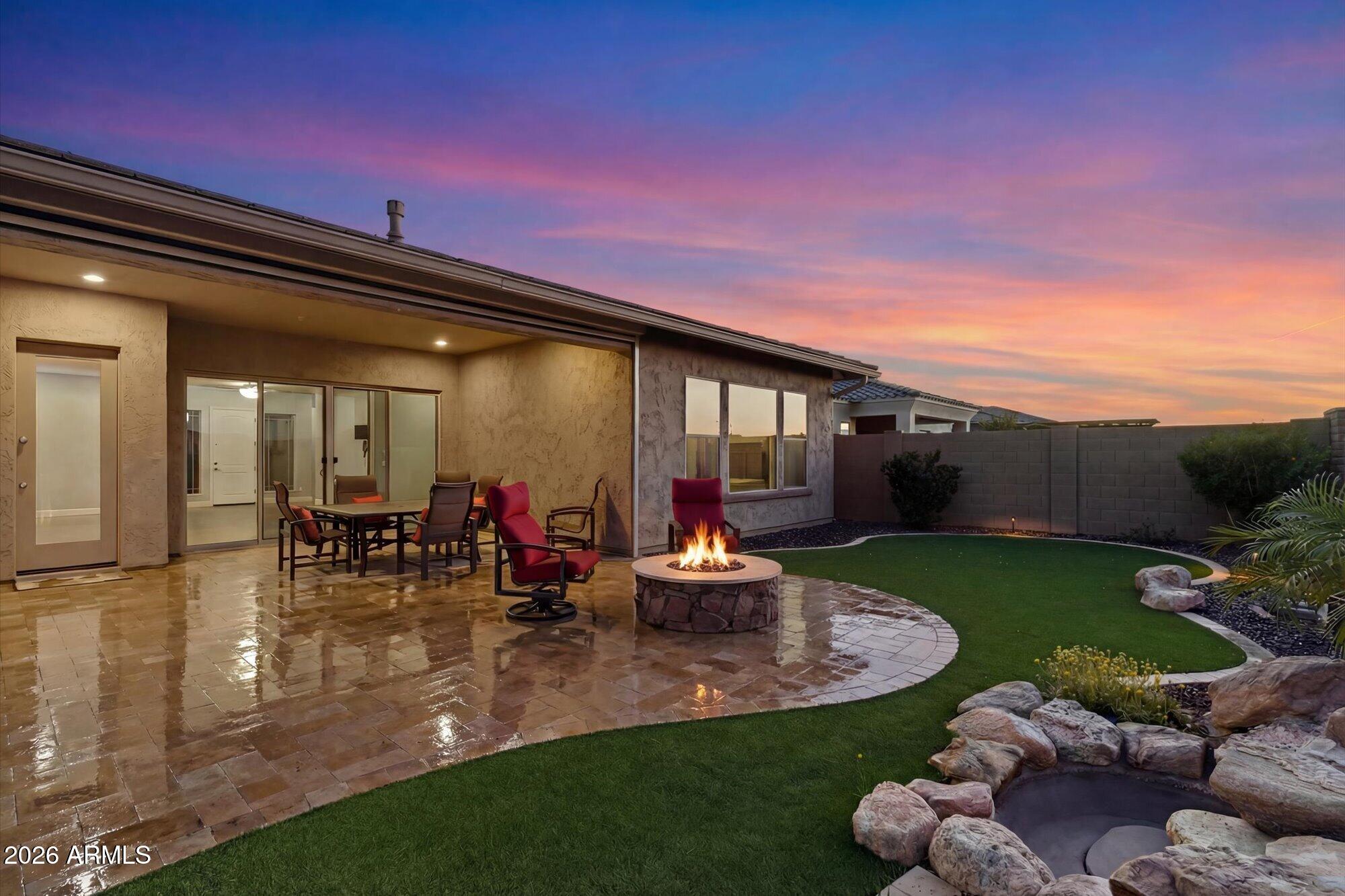 11614 W MONTANSORO Lane