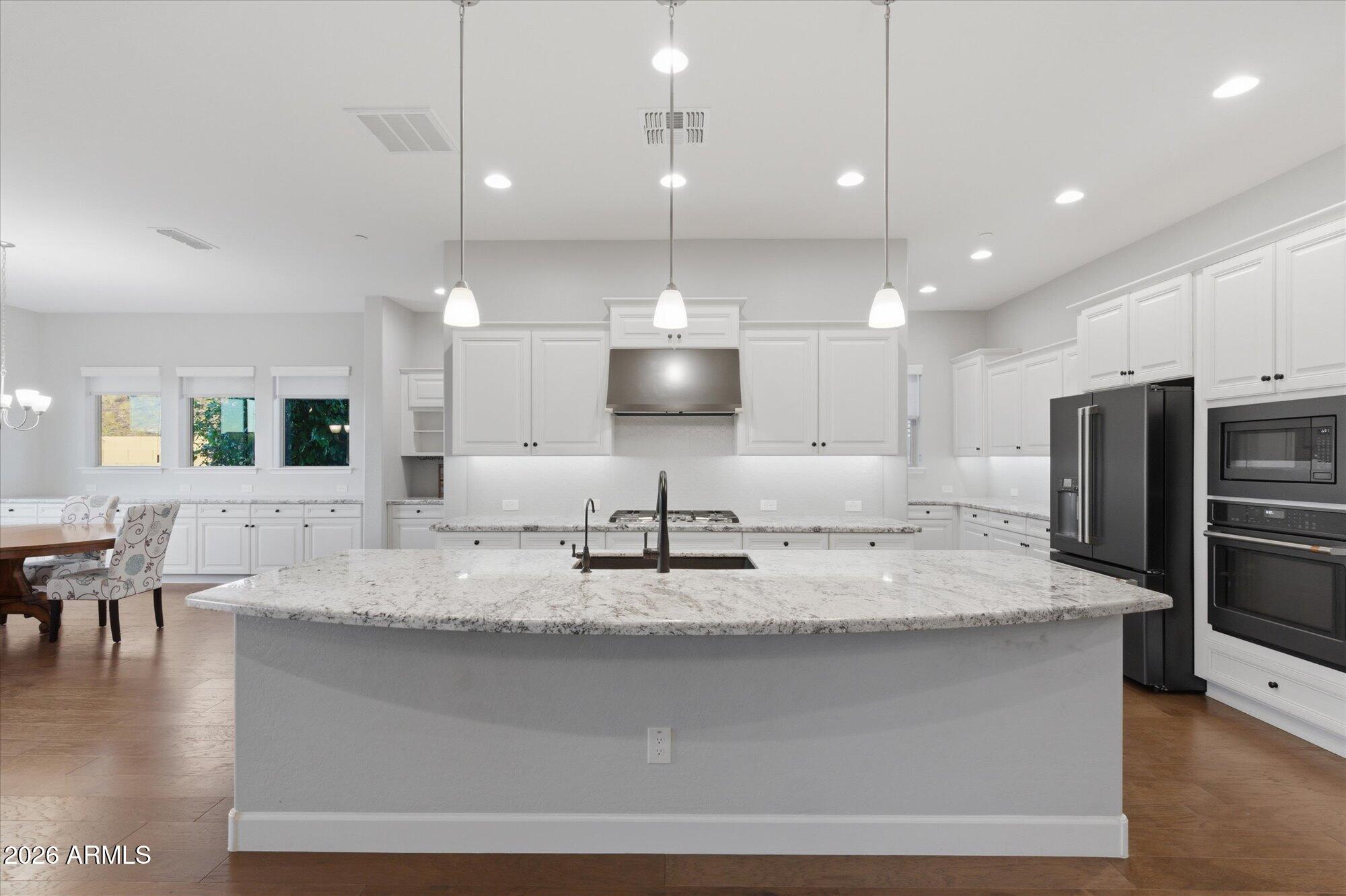 11614 W MONTANSORO Lane