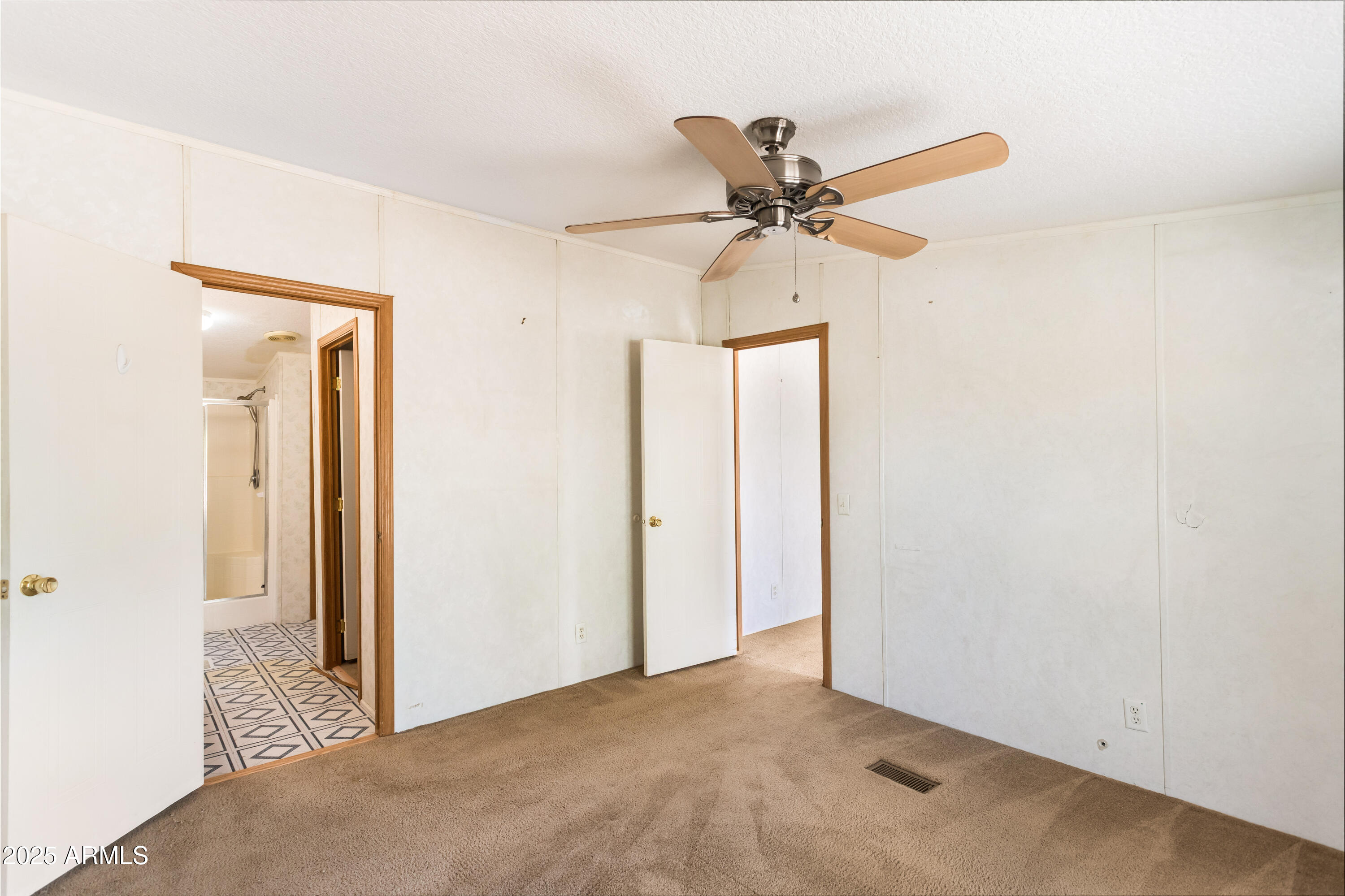 MIRACLE VALLEY 2 - Residential