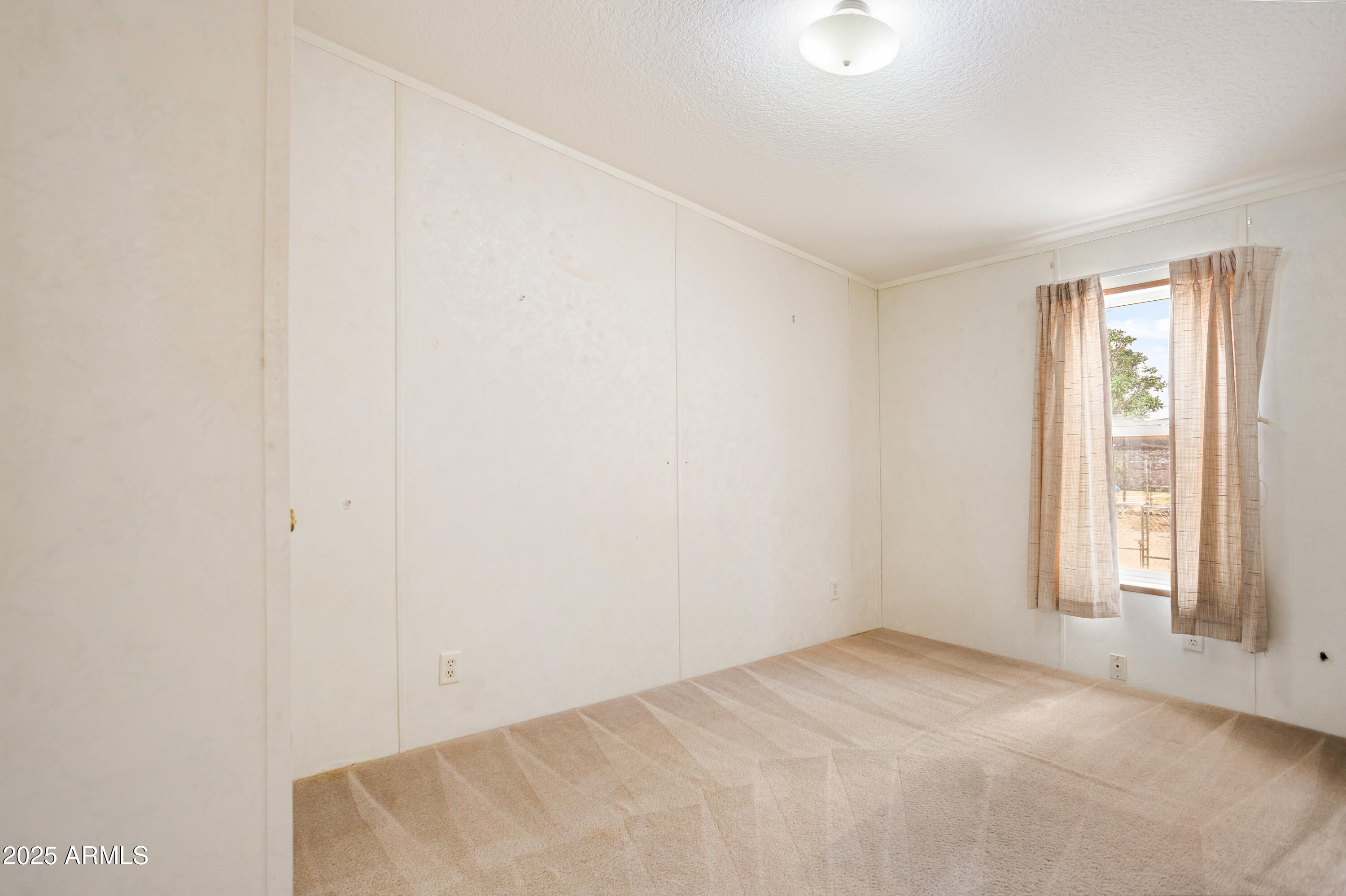MIRACLE VALLEY 2 - Residential