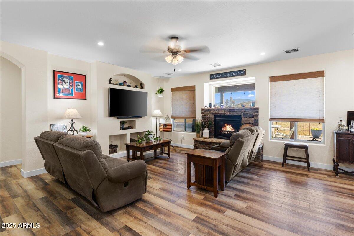 9470 E MYSTIC RIVER Way