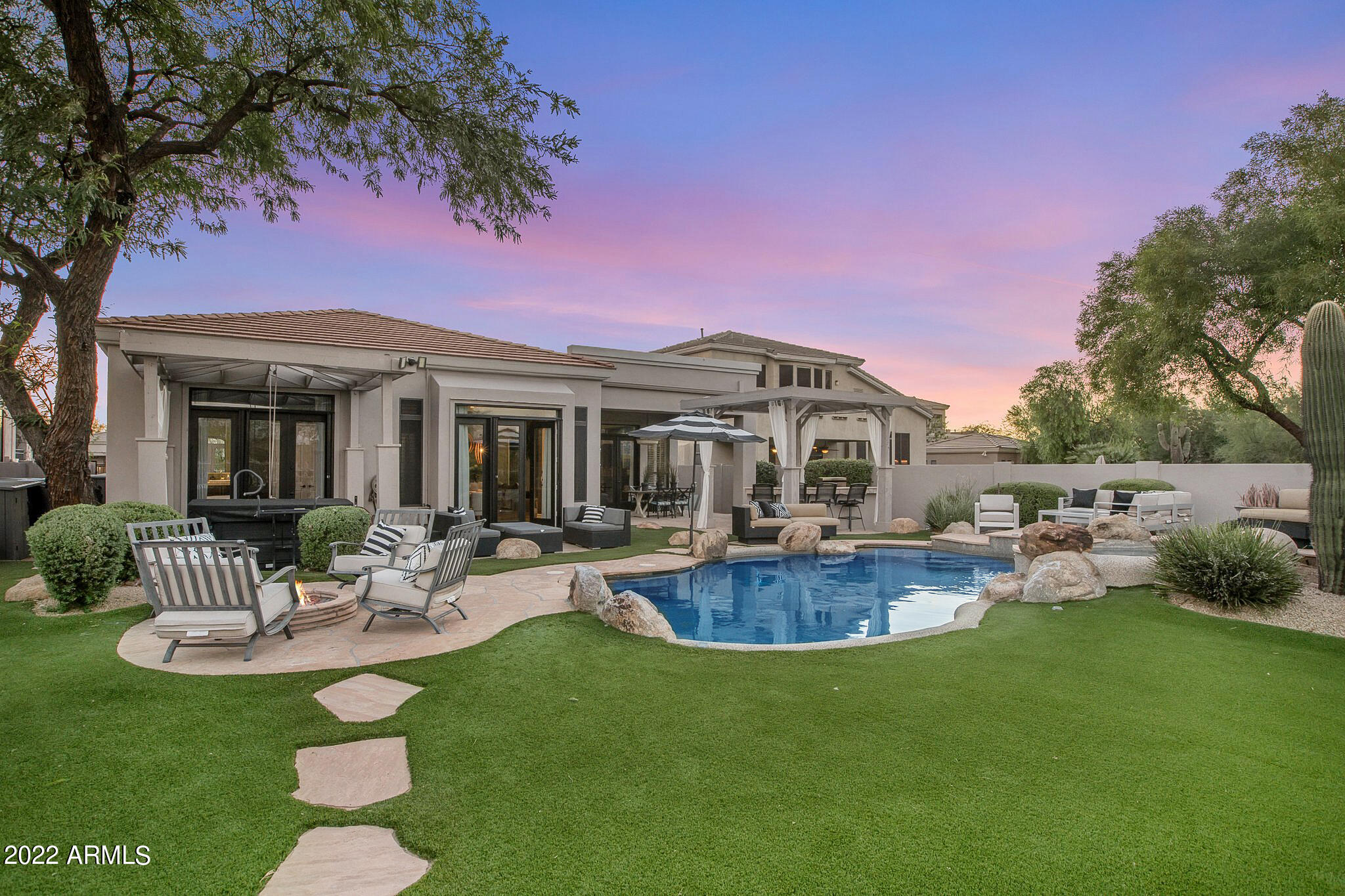 5222 E HASHKNIFE Road