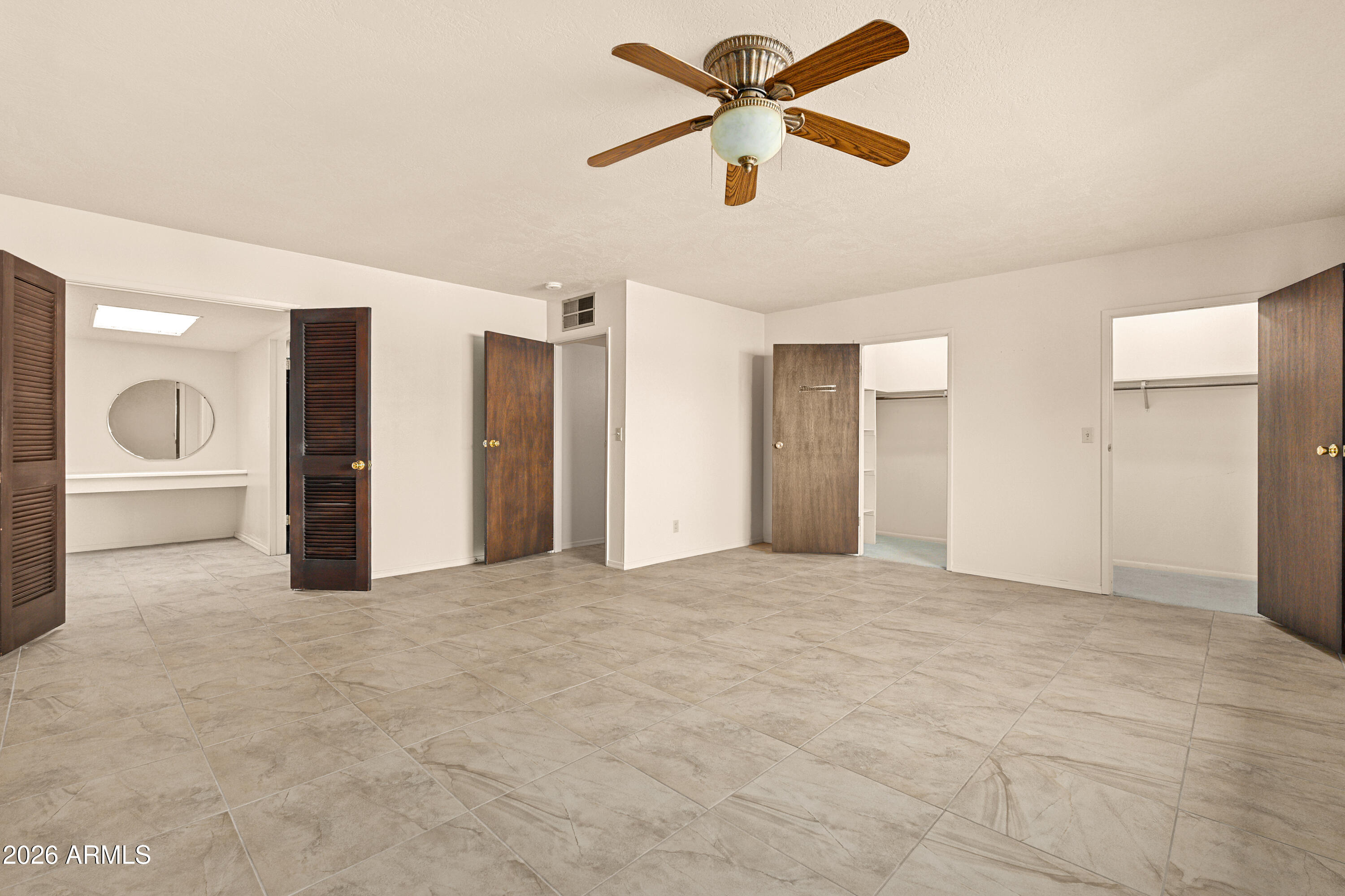 RIDGEVIEW - Residential