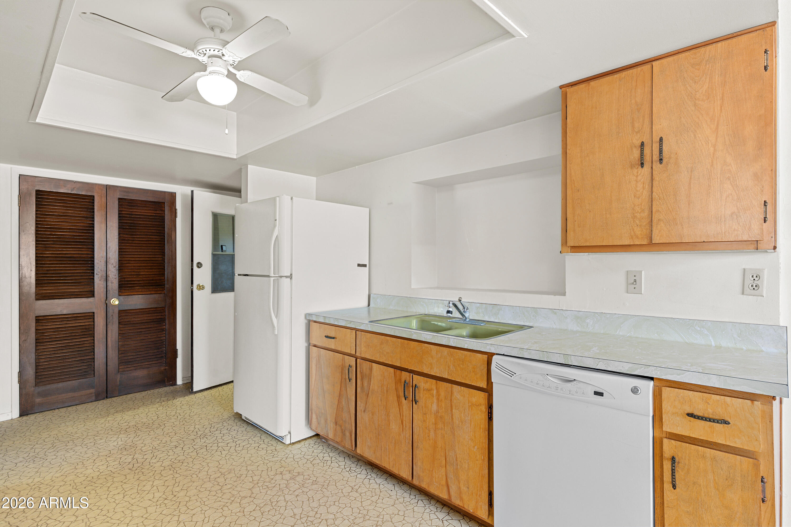 RIDGEVIEW - Residential
