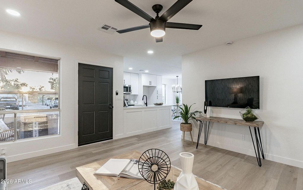 Photo of 10807 W Northern Avenue #133, Glendale, AZ 85307 (MLS # 6992903)