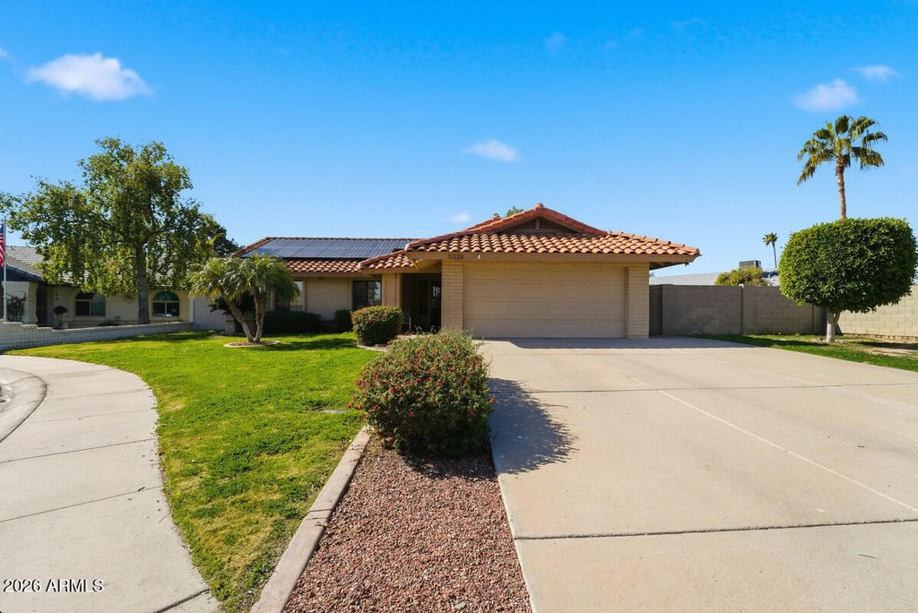 Photo of 11226 N 60th Court, Glendale, AZ 85304 (MLS # 6977487)