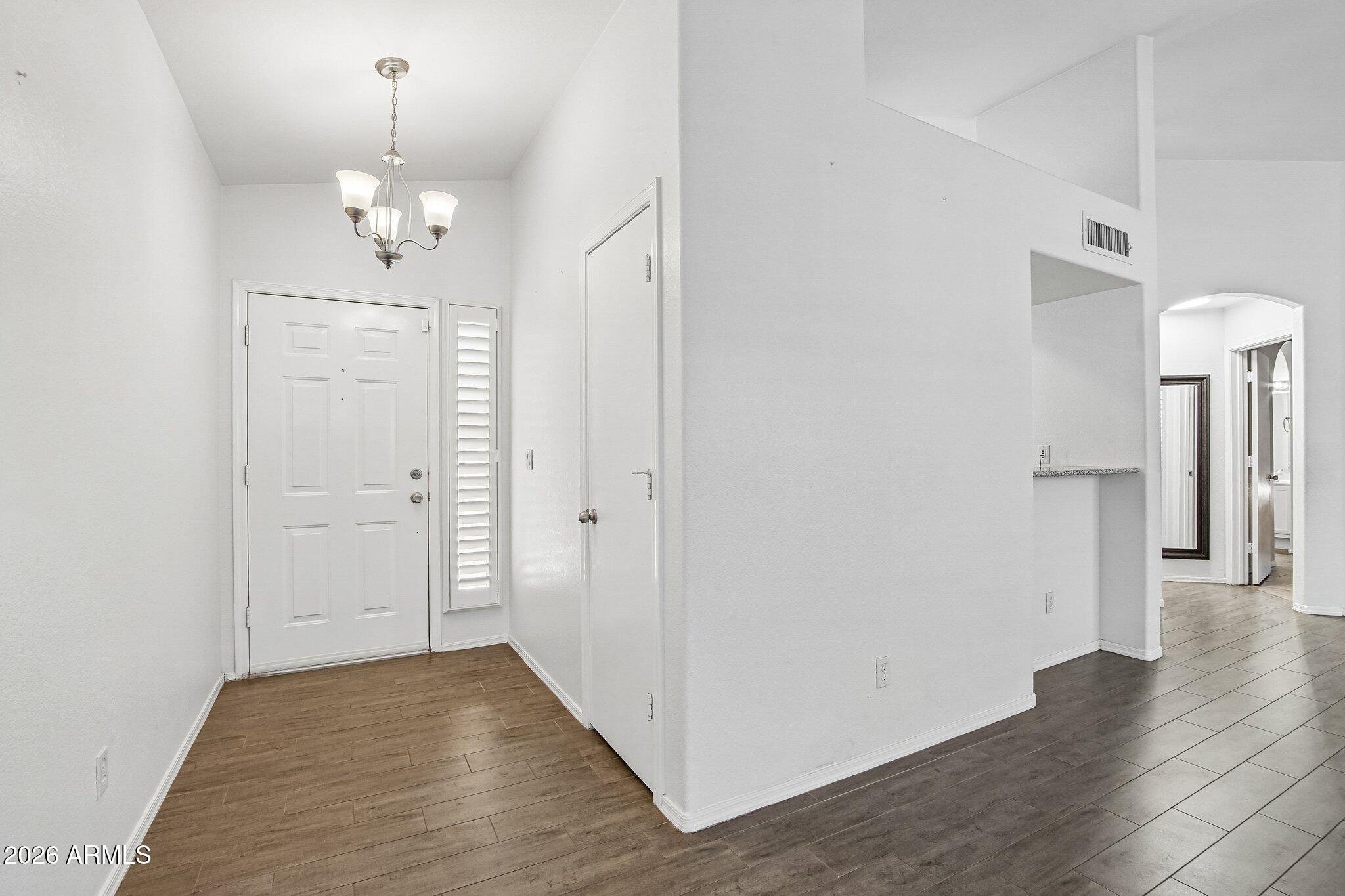 14617 S 43RD Place